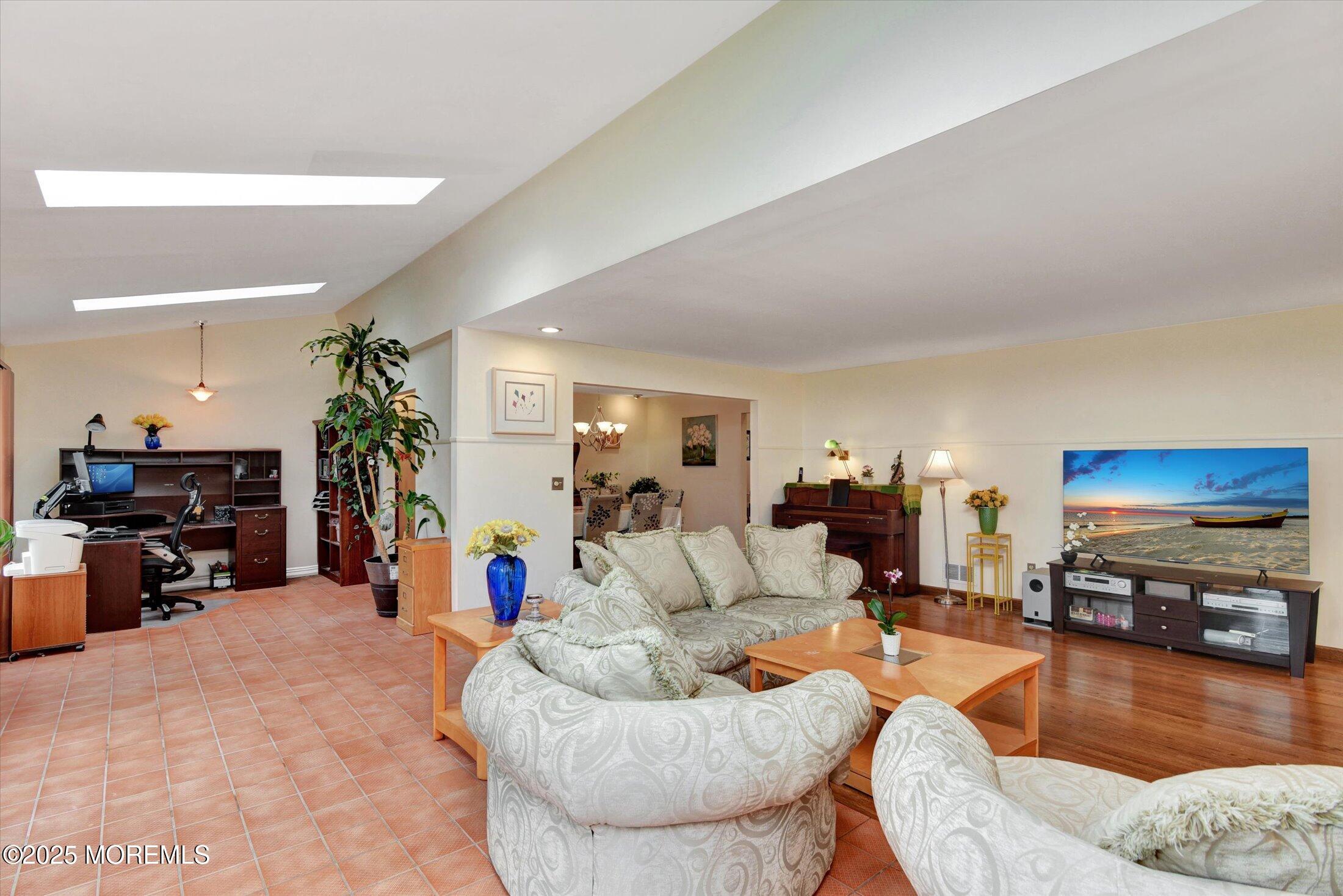 25 Deer Path, Holmdel, NJ, 07733 image 14