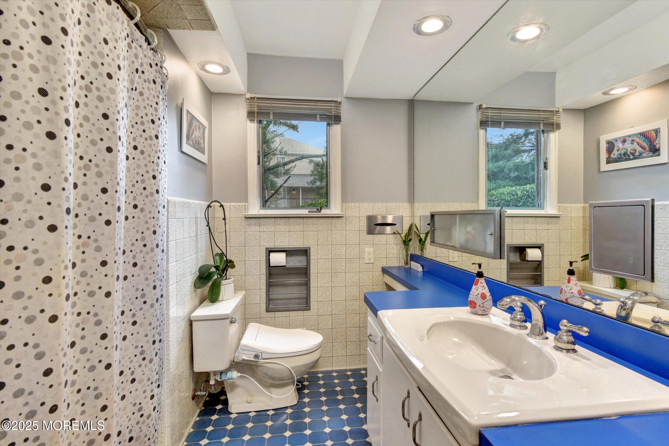 25 Deer Path, Holmdel, NJ, 07733 image 40
