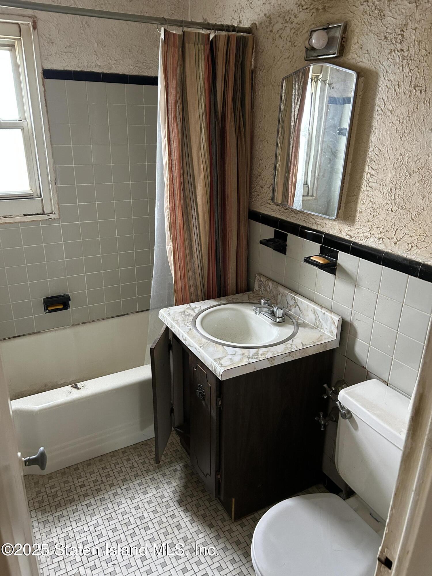 34 Seth Court B, Staten Island, NY, 10301 image 6