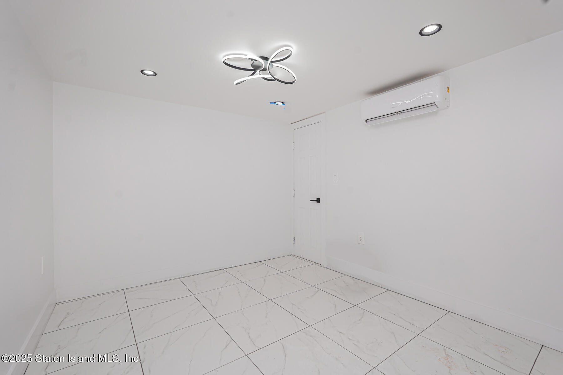 590 East 83rd Street, Brooklyn, NY, 11236 image 13
