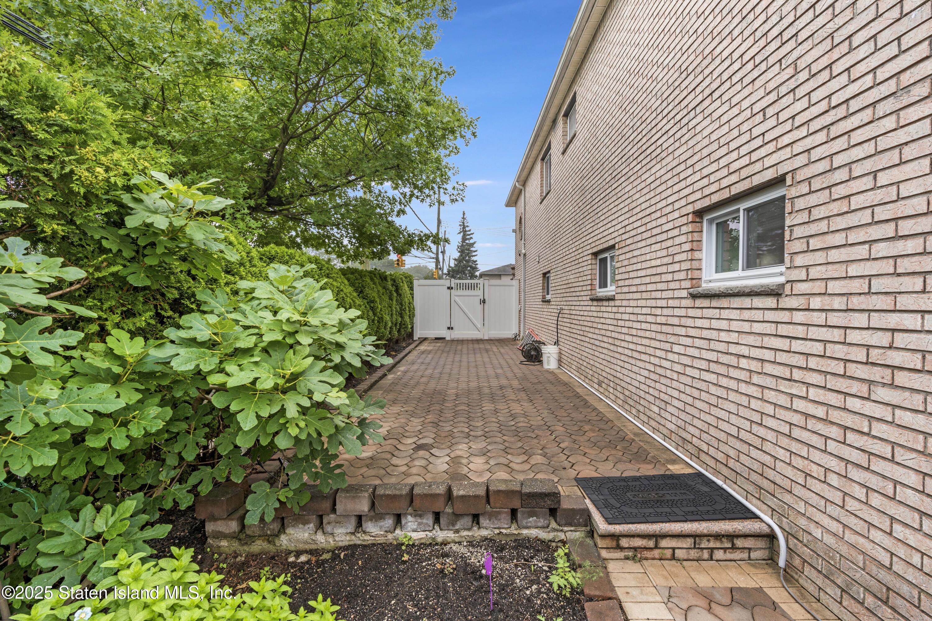 621 Barlow Avenue, Staten Island, NY, 10312 image 37