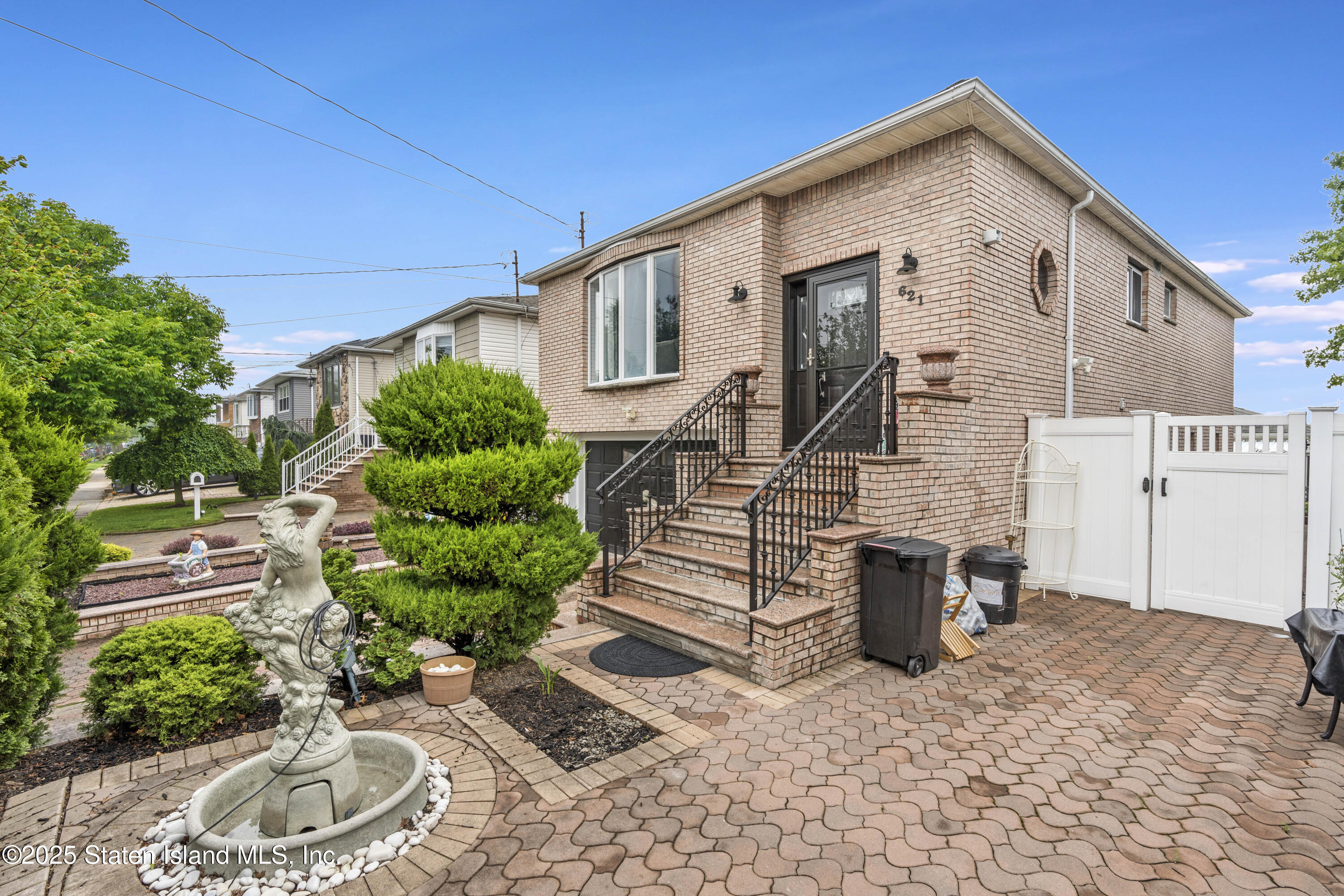 621 Barlow Avenue Image 3