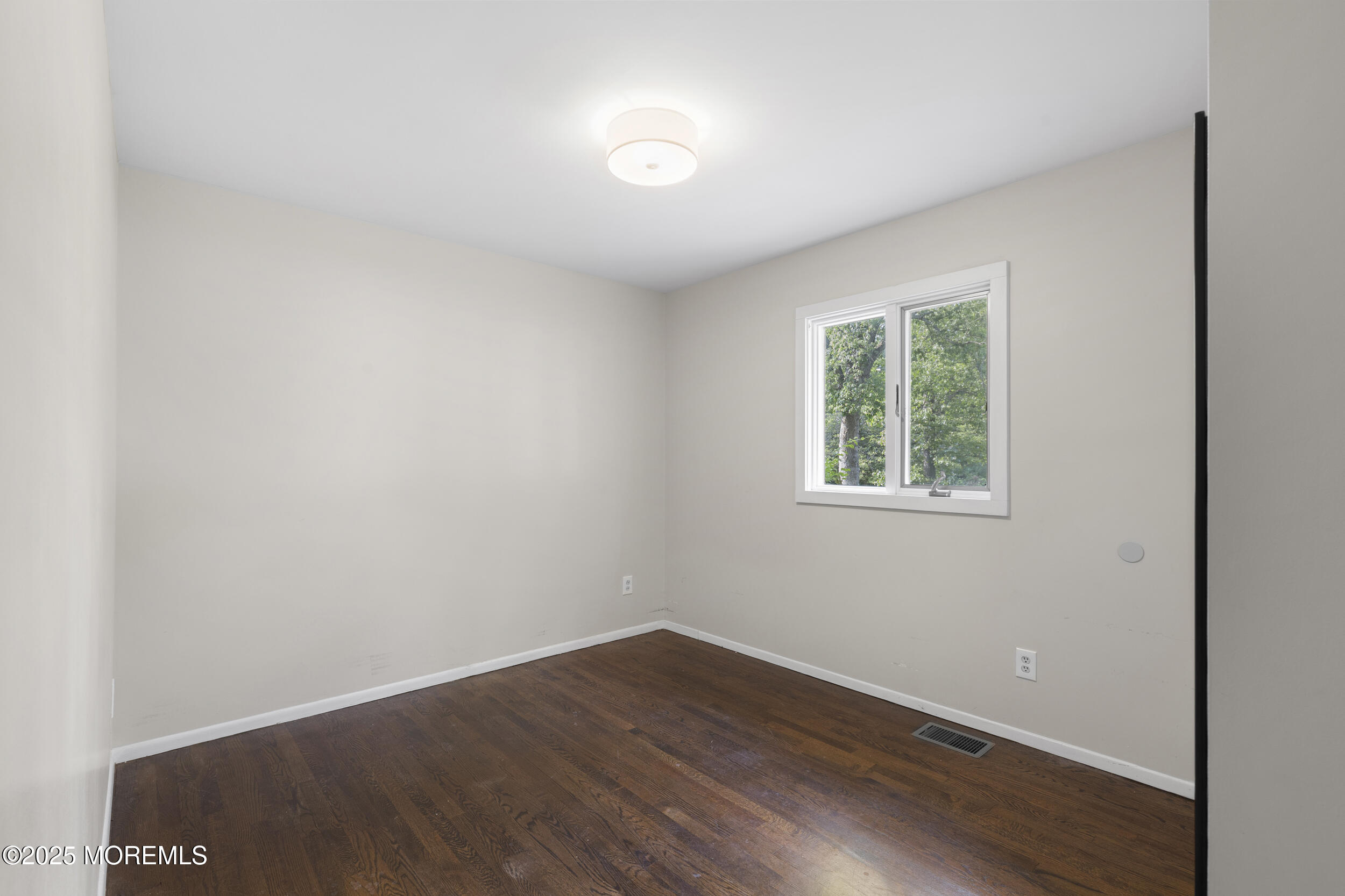 257 White Road, Jackson, NJ, 08527 image 16