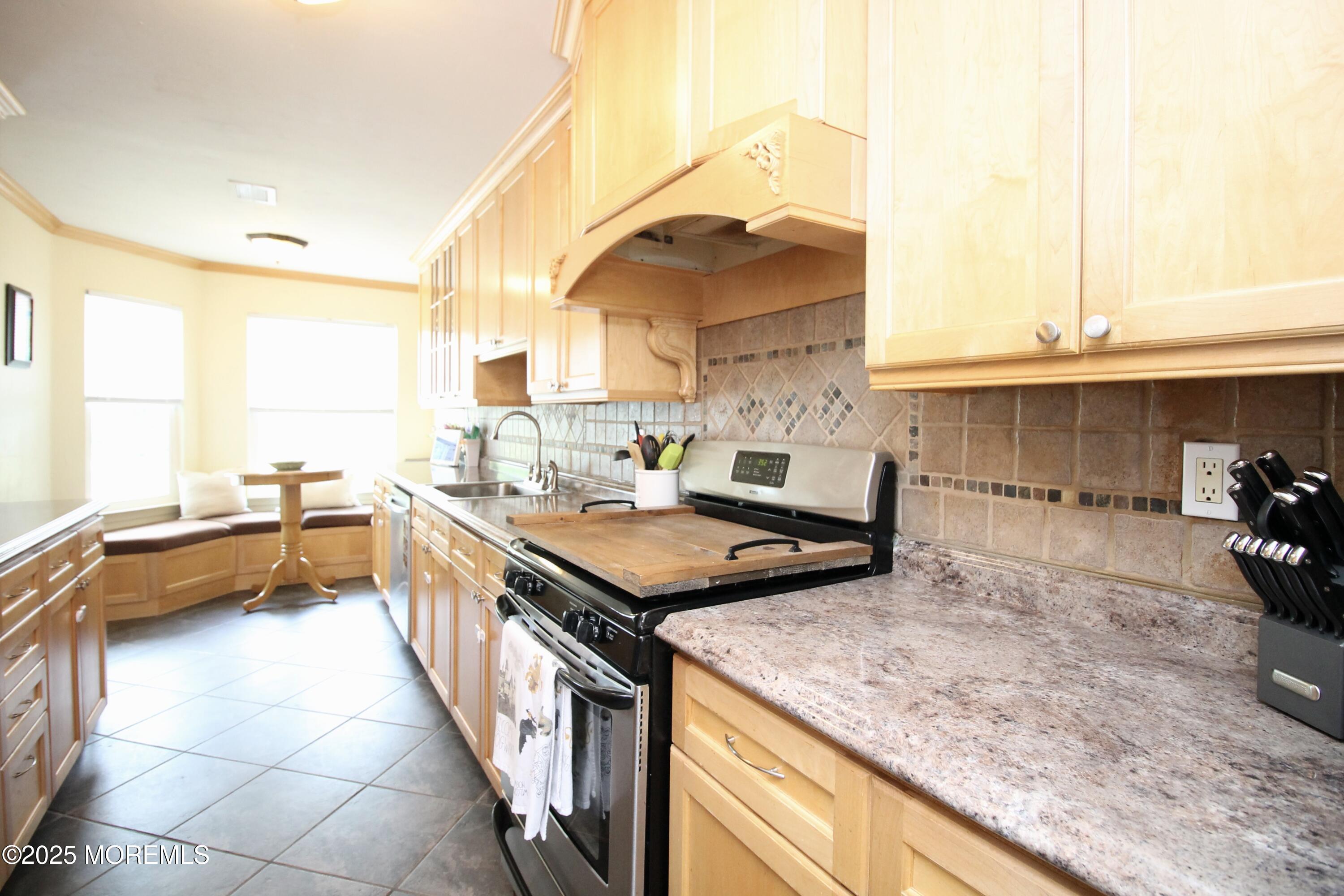 20 Atlantis Terrace, Freehold, NJ, 07728 image 12