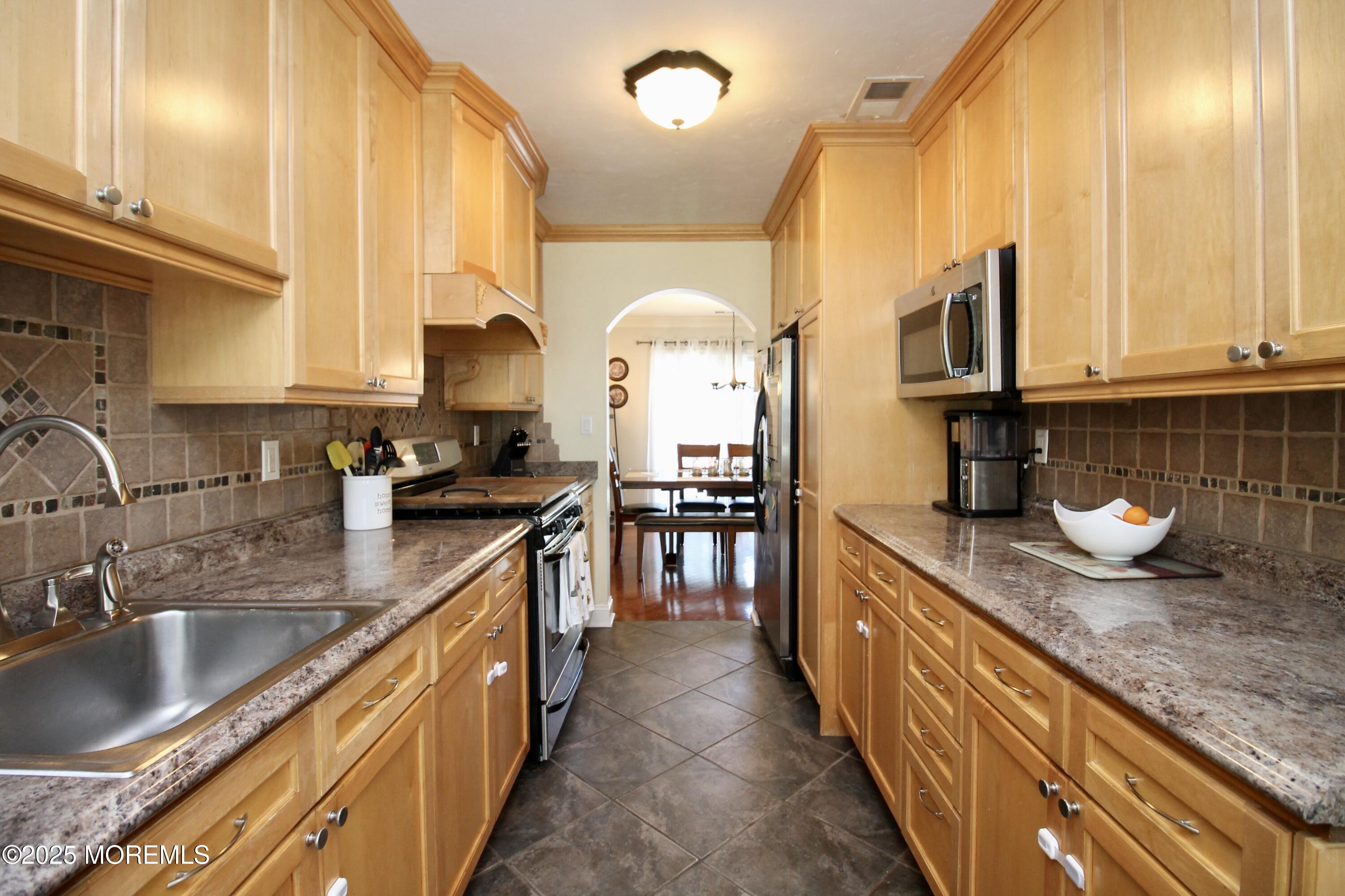 20 Atlantis Terrace, Freehold, NJ, 07728 image 14
