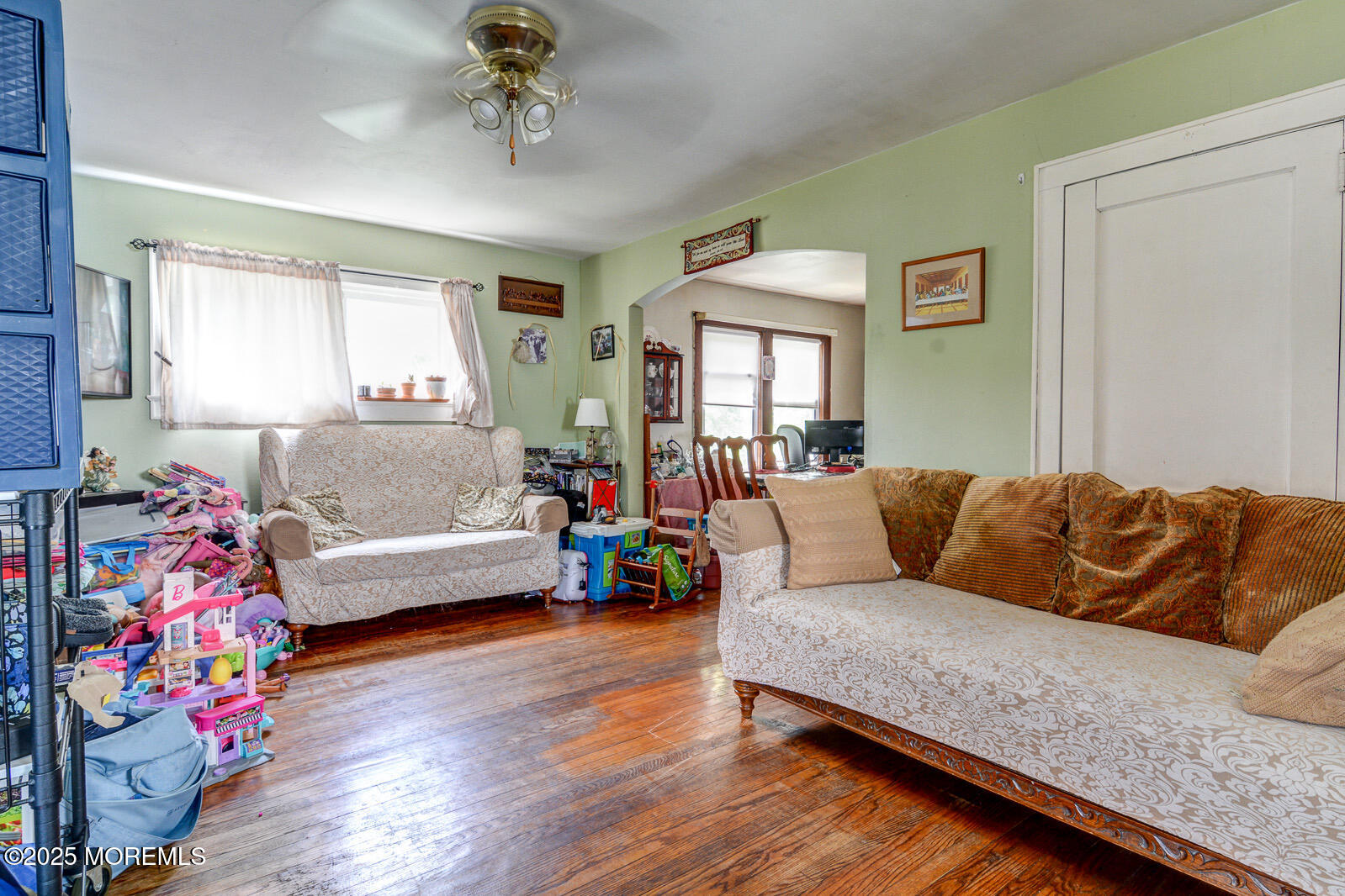 1813 Margerum Avenue Image 3
