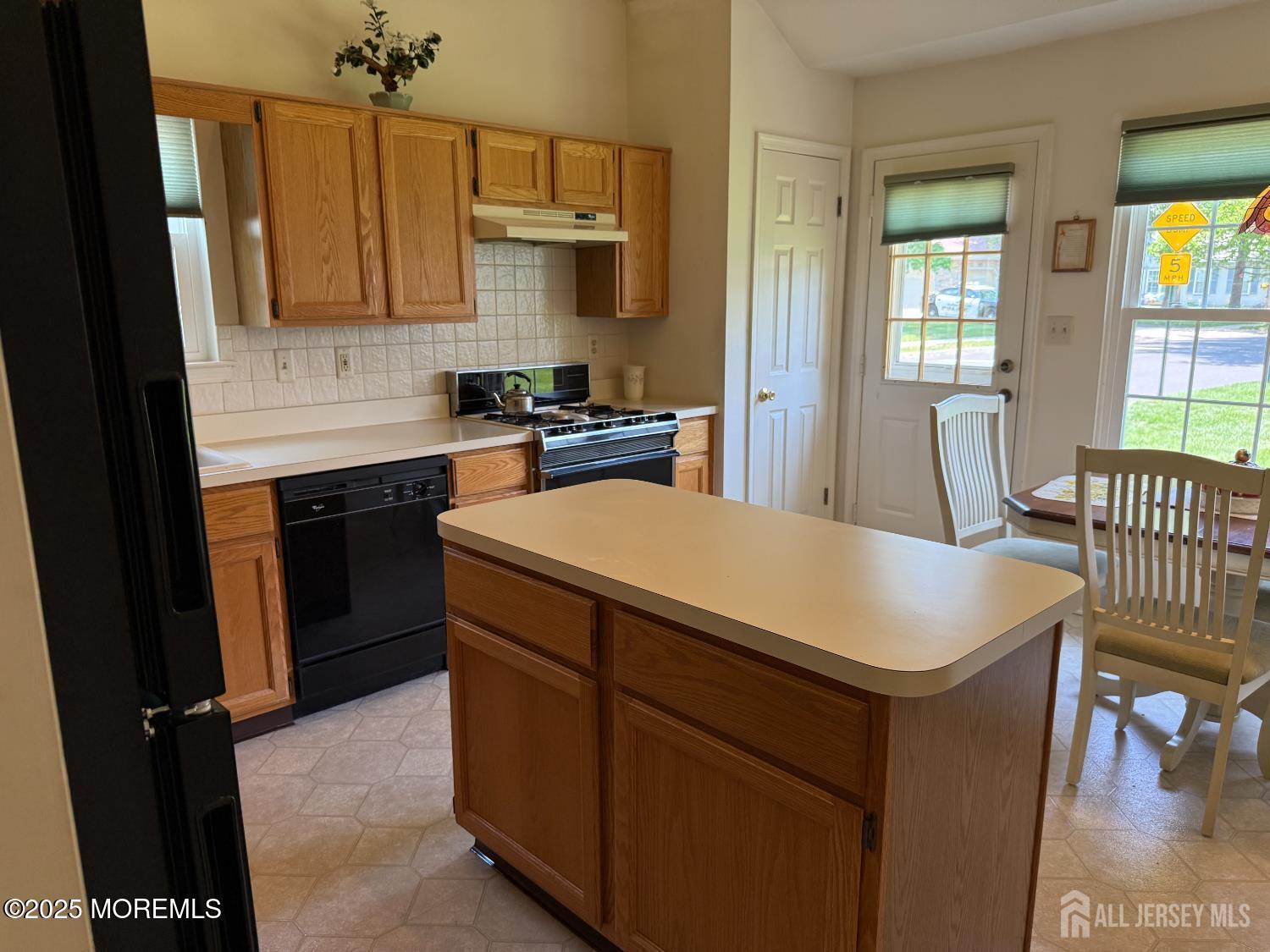 1 Allen Court, Manalapan, NJ, 07726 image 16