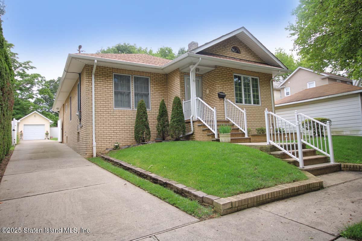 27 Sommers Lane Image 1