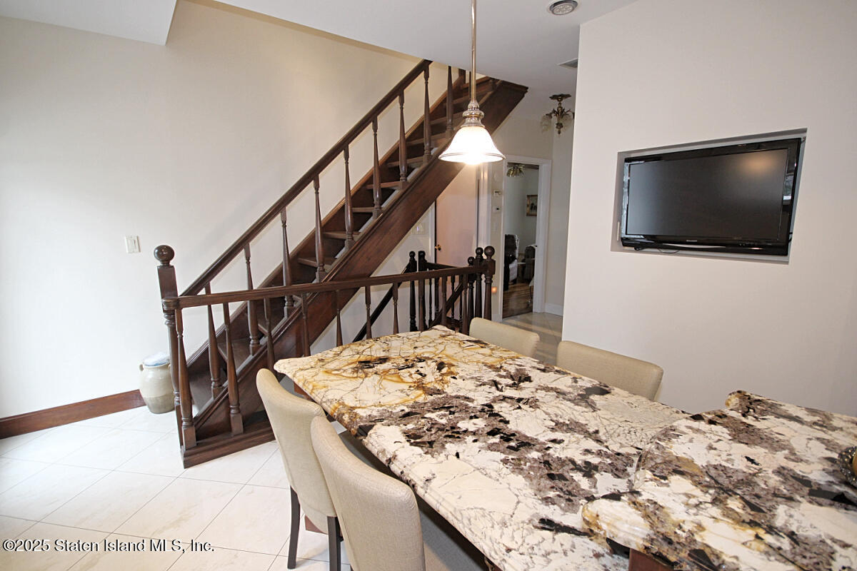 27 Sommers Lane, Staten Island, NY, 10314 image 9