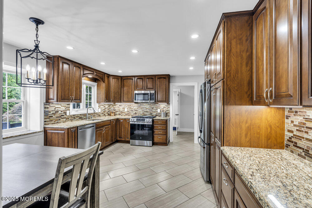 32 Blackbriar Drive, Colts Neck, NJ, 07722 image 10