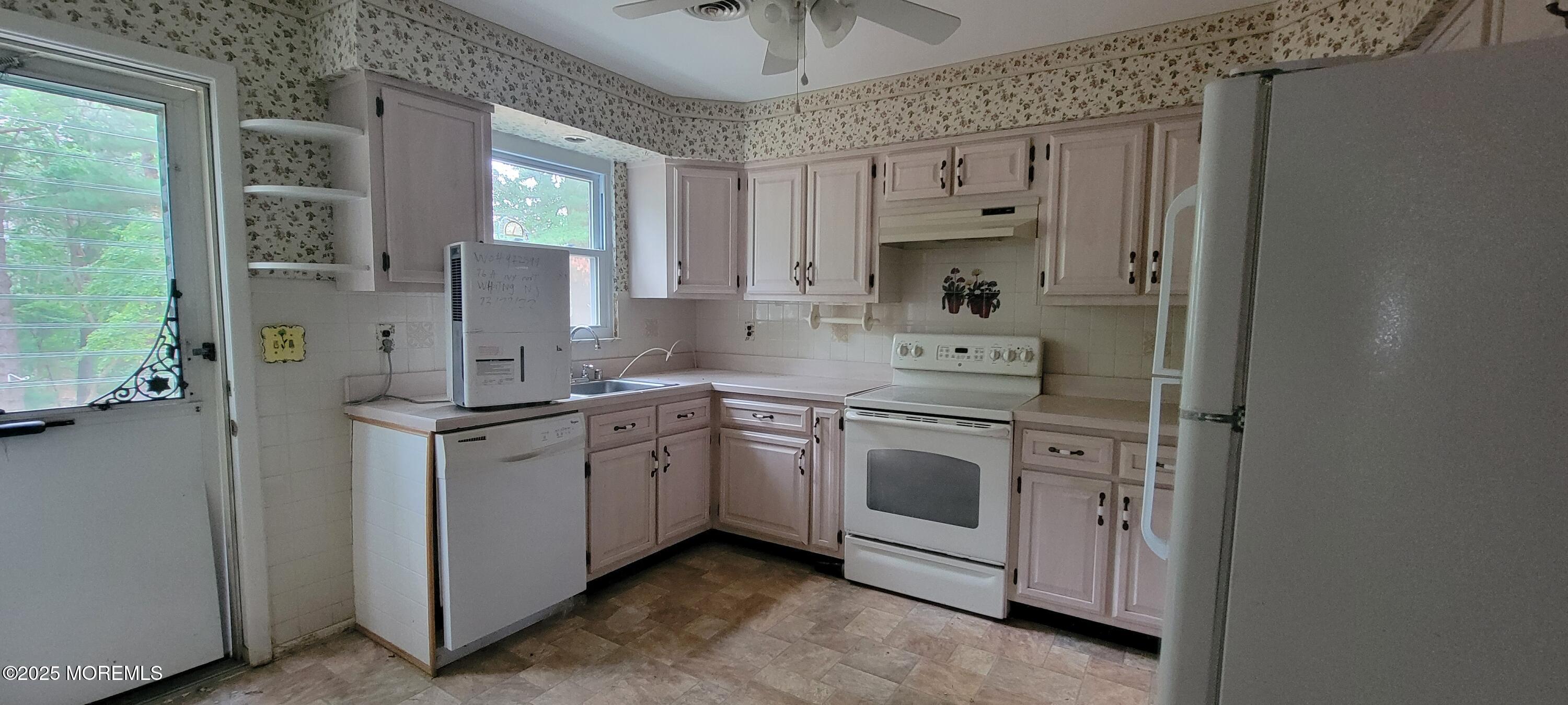 16 Ivy Court A, Whiting, NJ, 08759 image 11