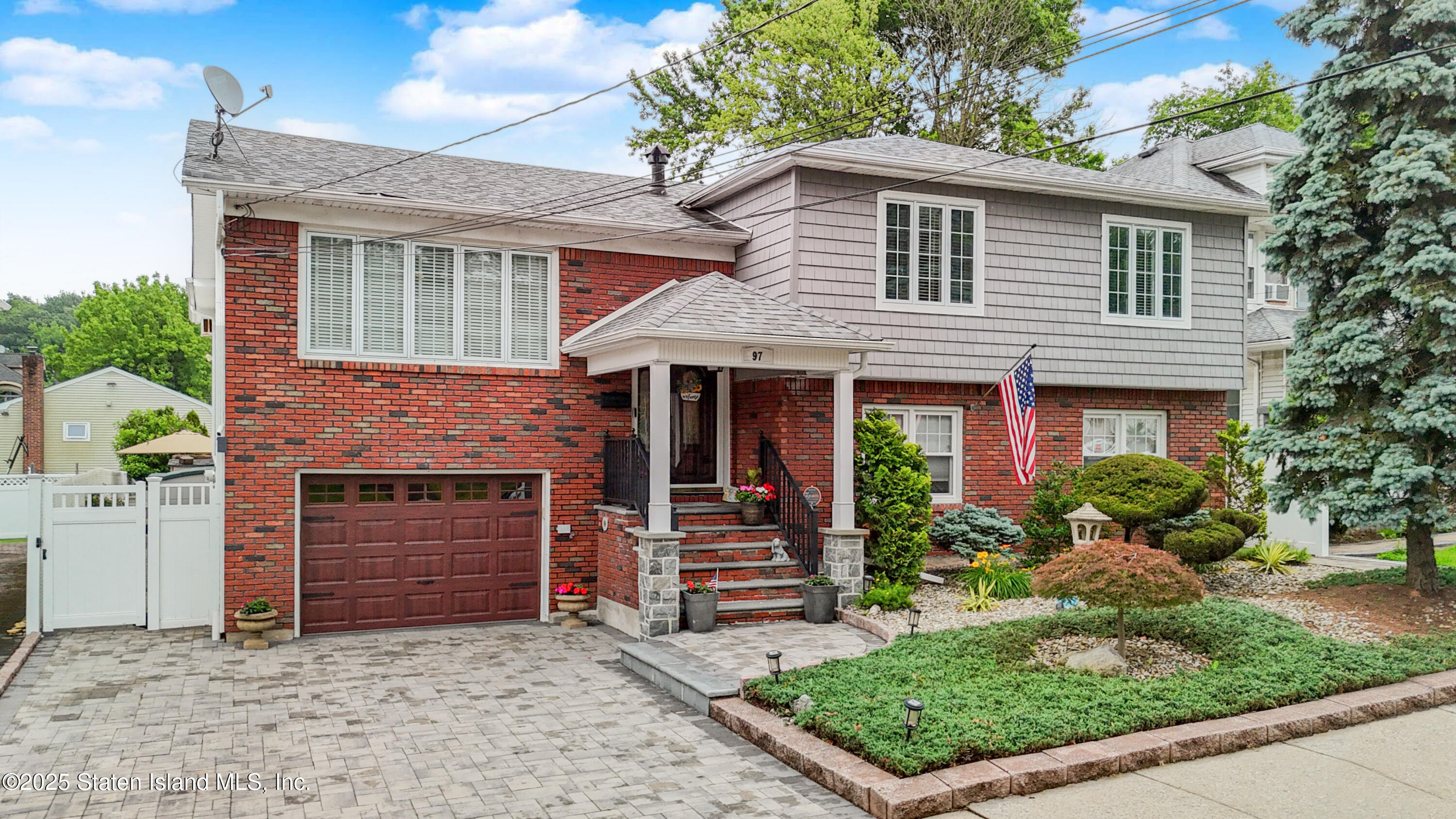 97 Martin Avenue Image 2