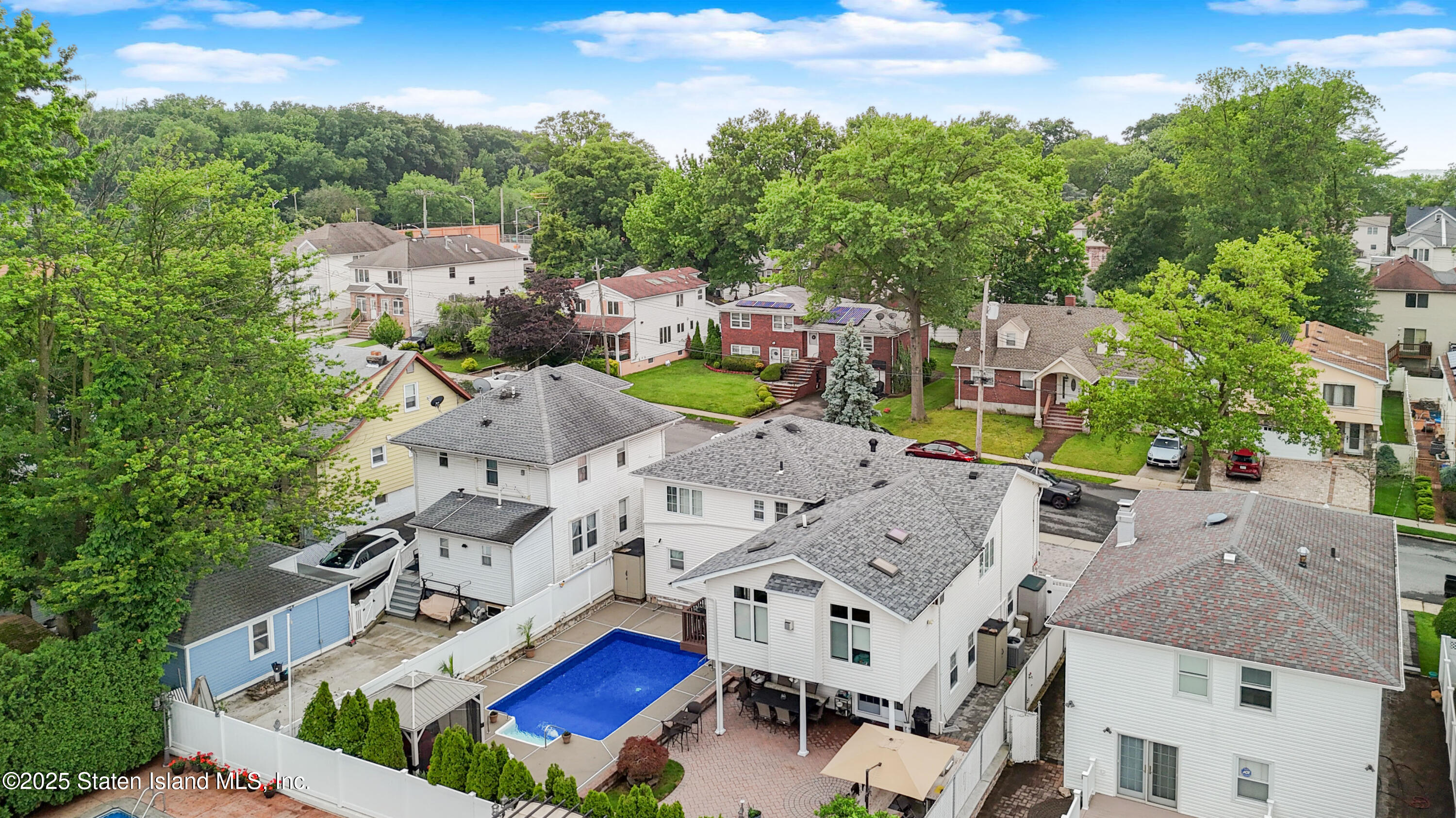 97 Martin Avenue Image 3