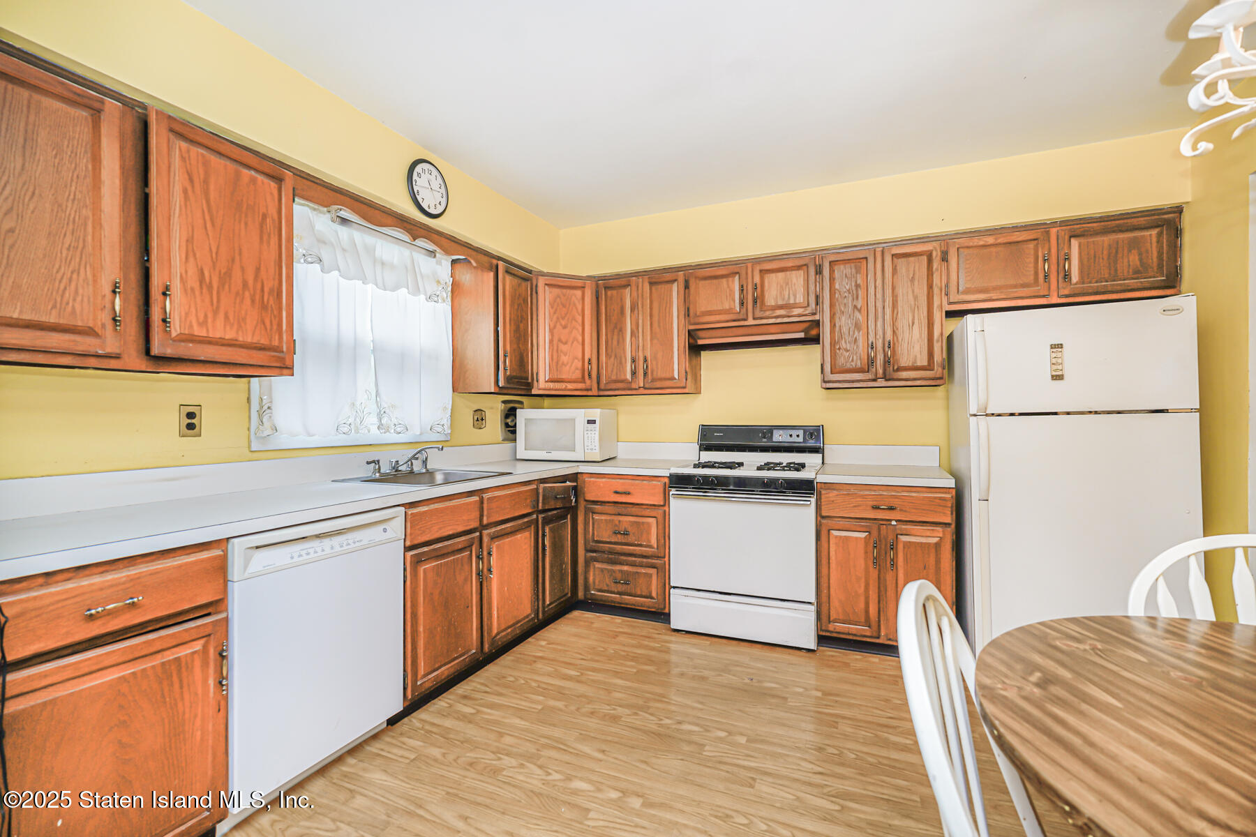 184 Barclay Avenue, Staten Island, NY, 10312 image 9
