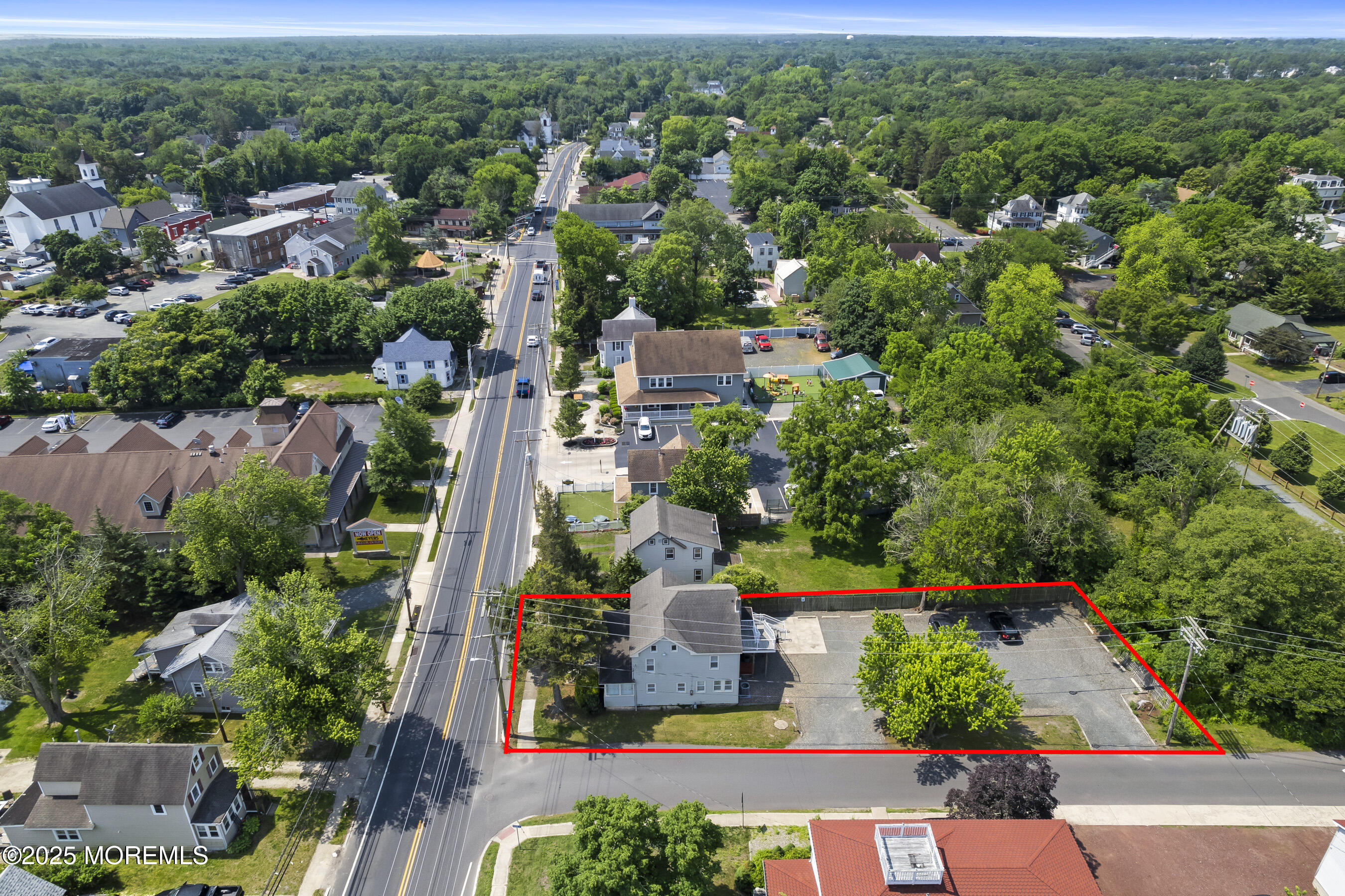 369 N Main Street Image 4