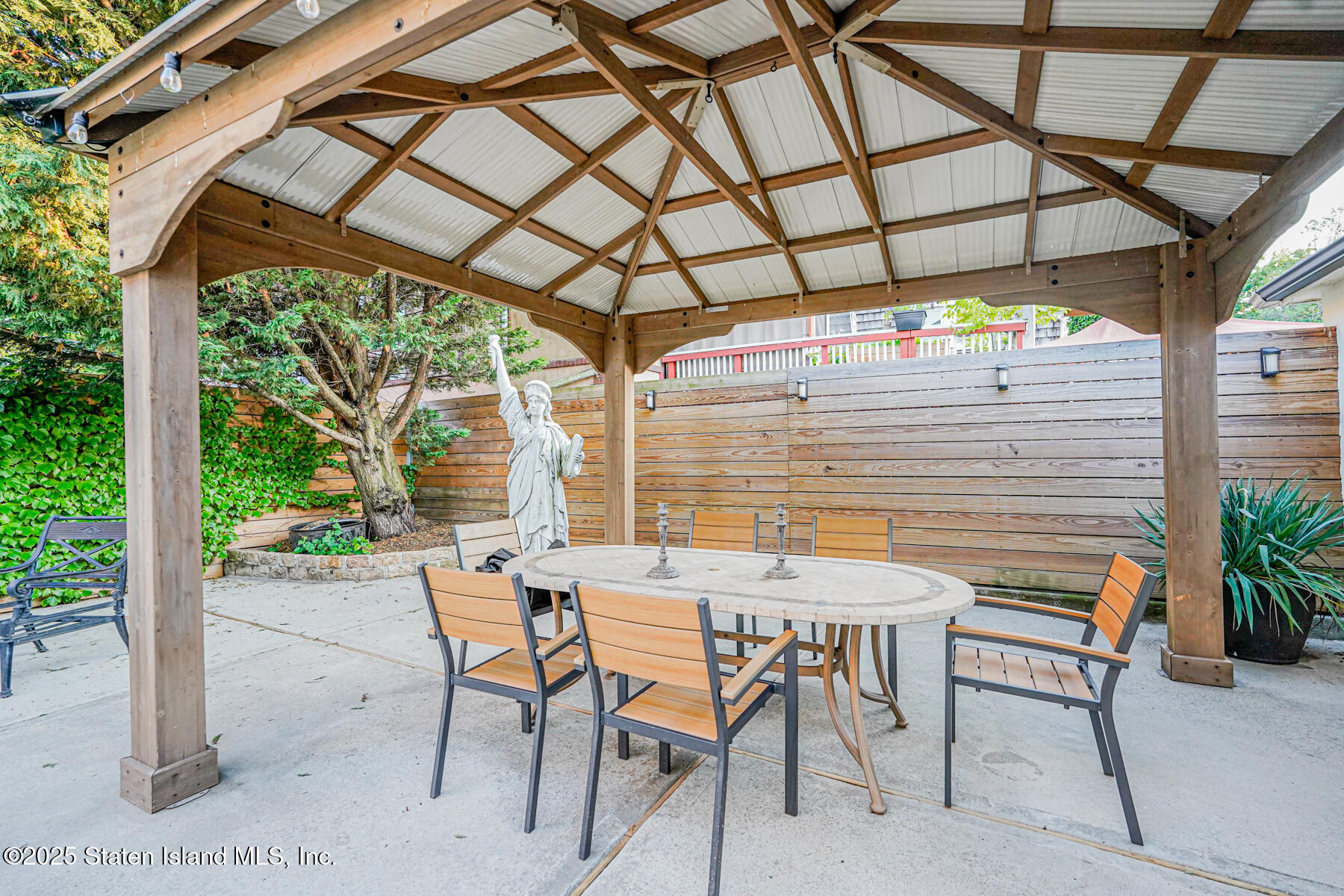296 Edgewater Street, Staten Island, NY, 10305 image 47