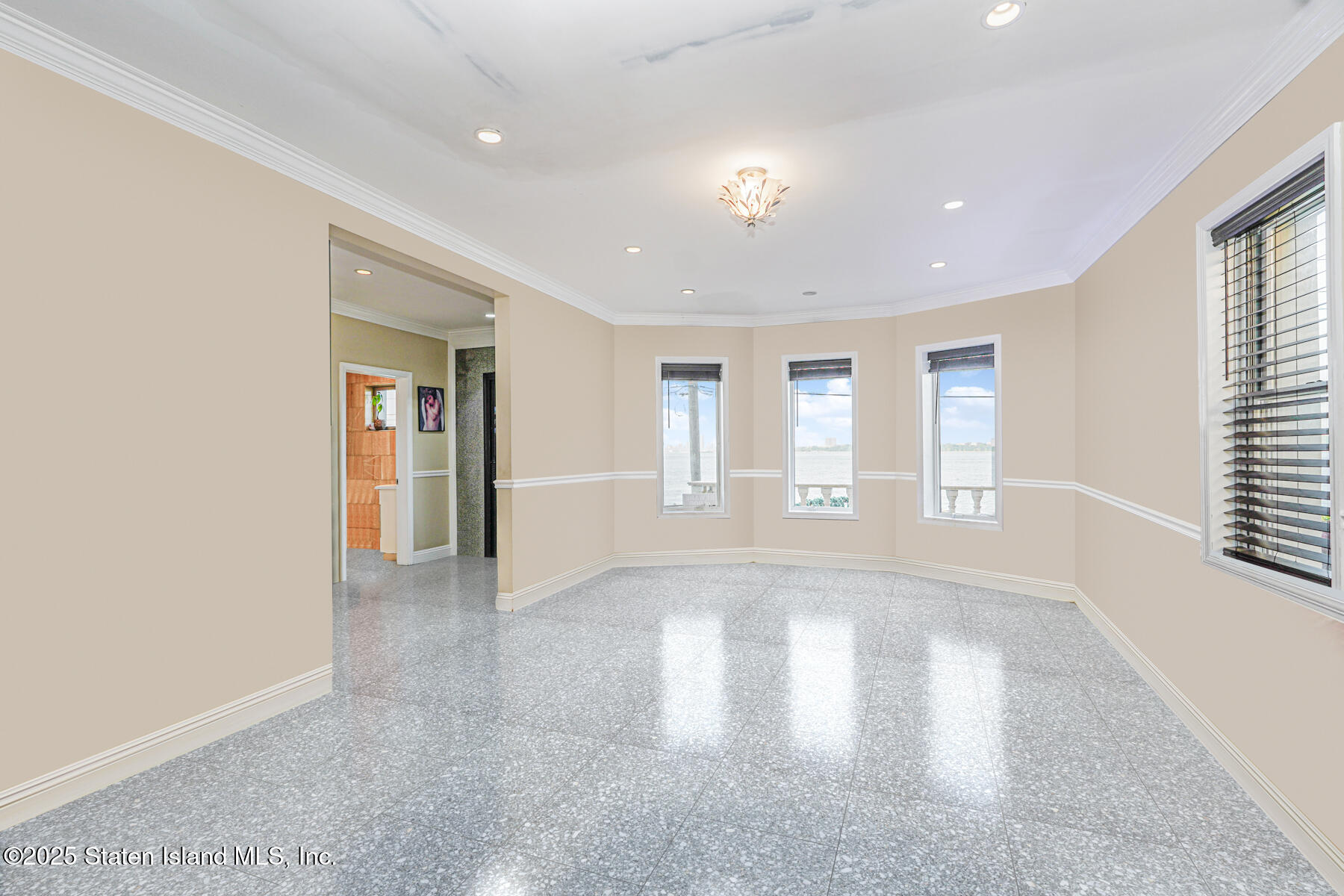 296 Edgewater Street, Staten Island, NY, 10305 image 16