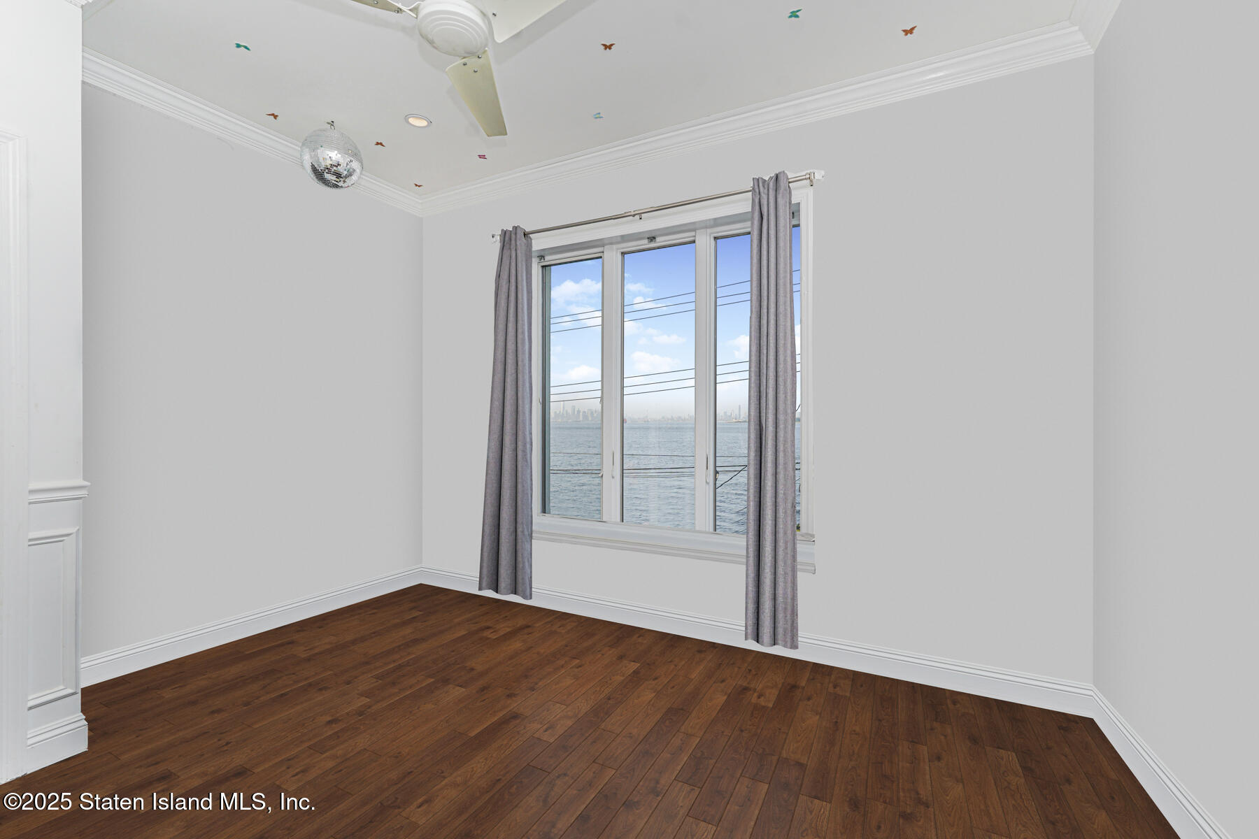 296 Edgewater Street, Staten Island, NY, 10305 image 19