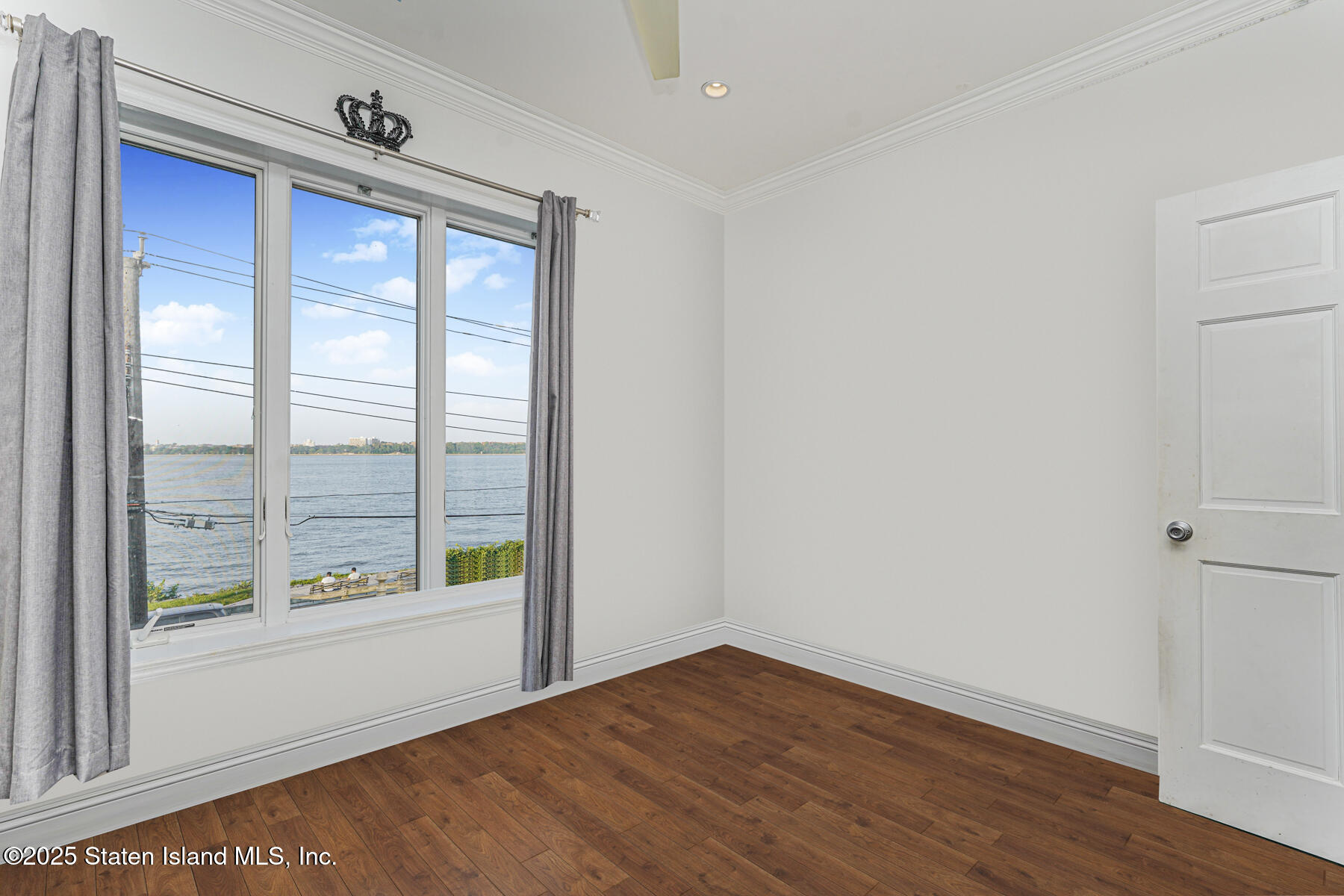 296 Edgewater Street, Staten Island, NY, 10305 image 21