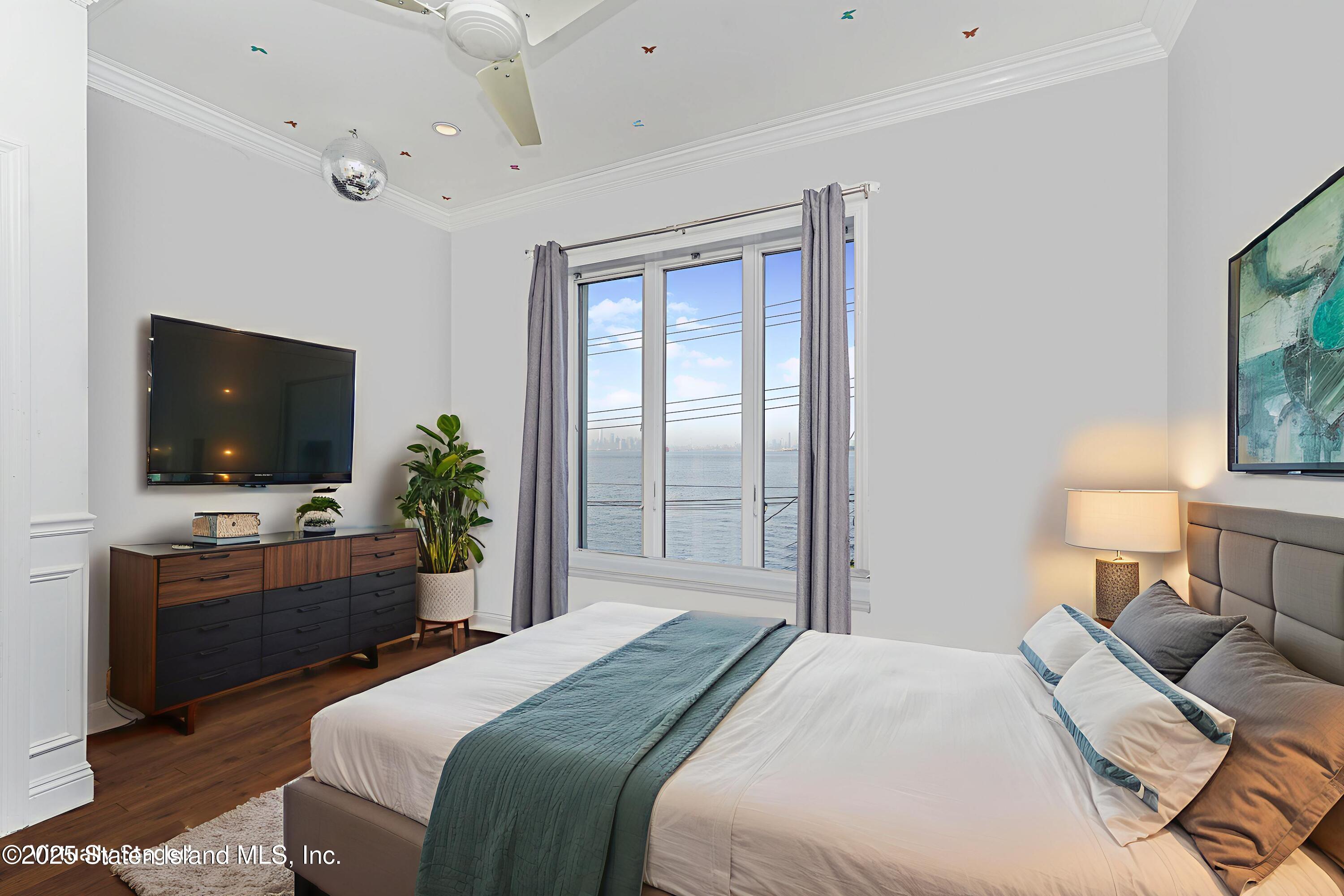 296 Edgewater Street, Staten Island, NY, 10305 image 20