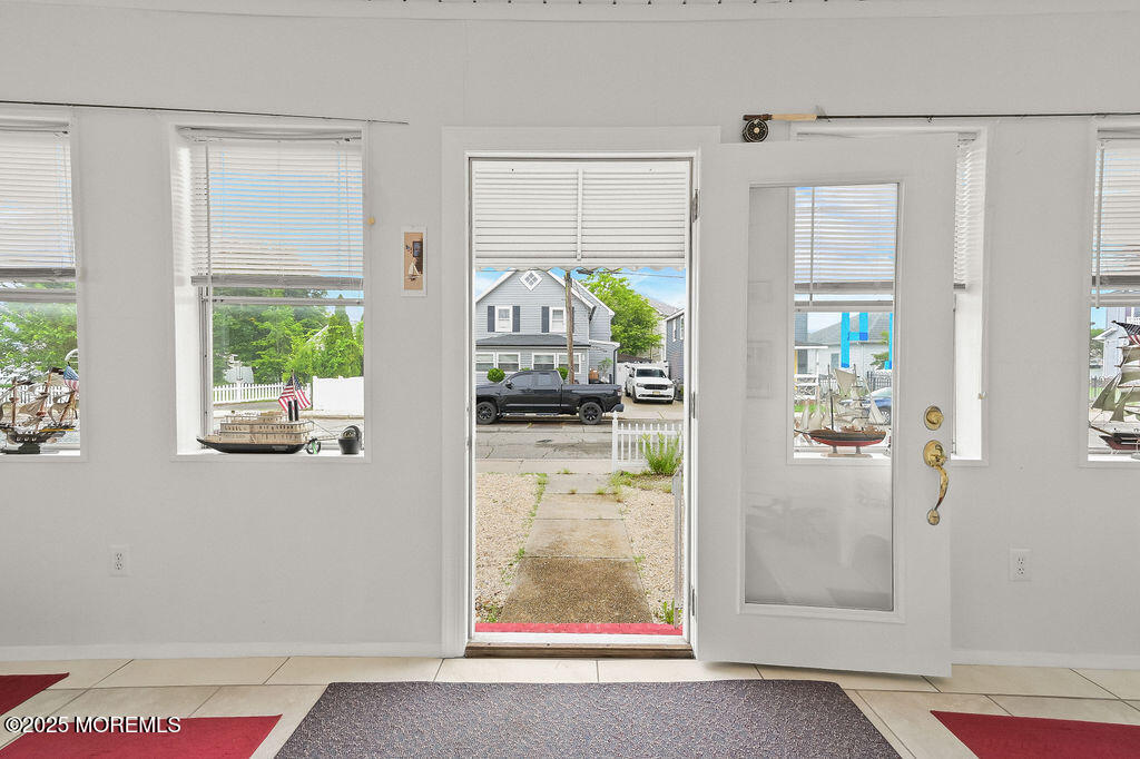 14 Pine Street, Keyport, NJ, 07735 image 9