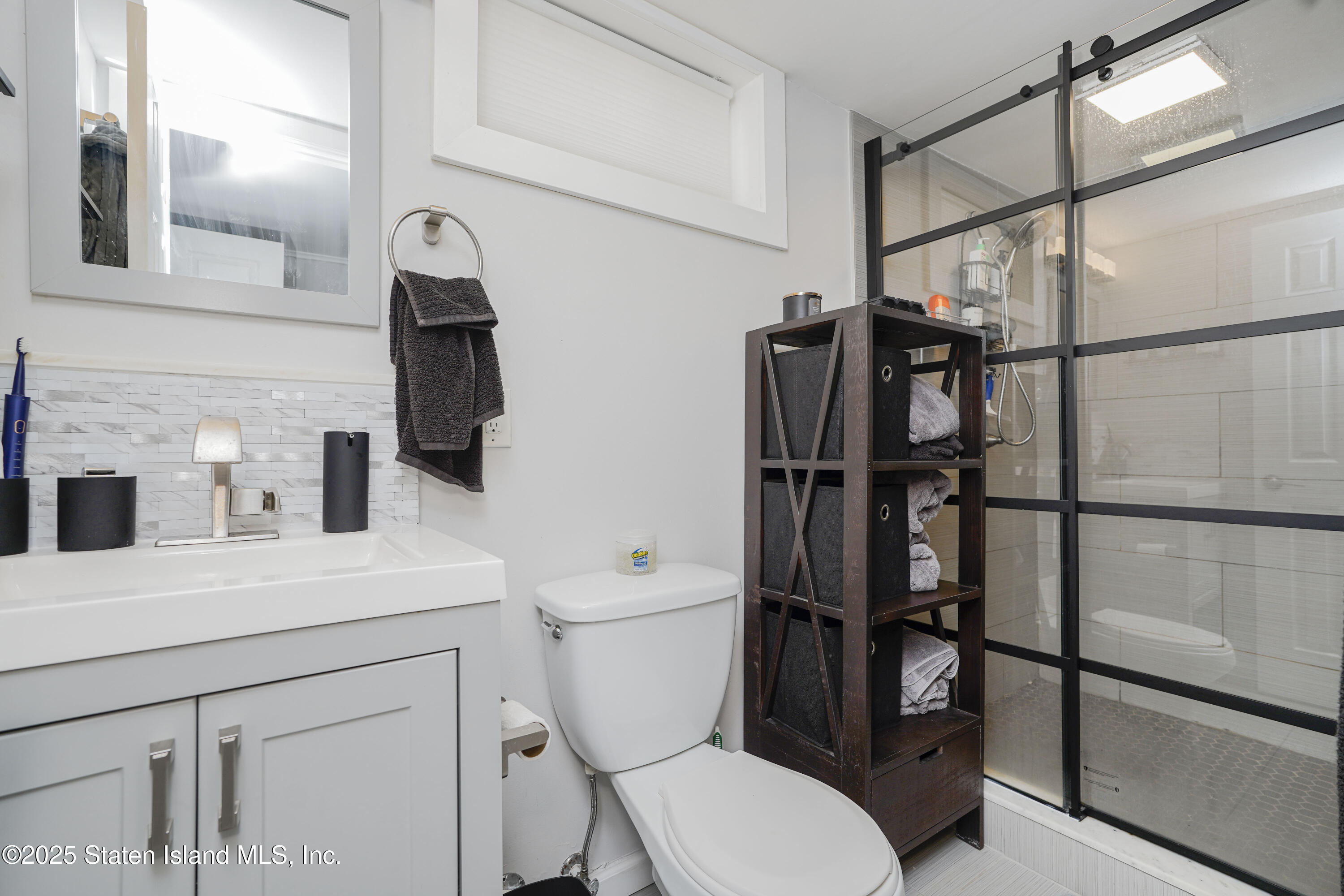 242 Collfield Avenue, Staten Island, NY, 10314 image 35