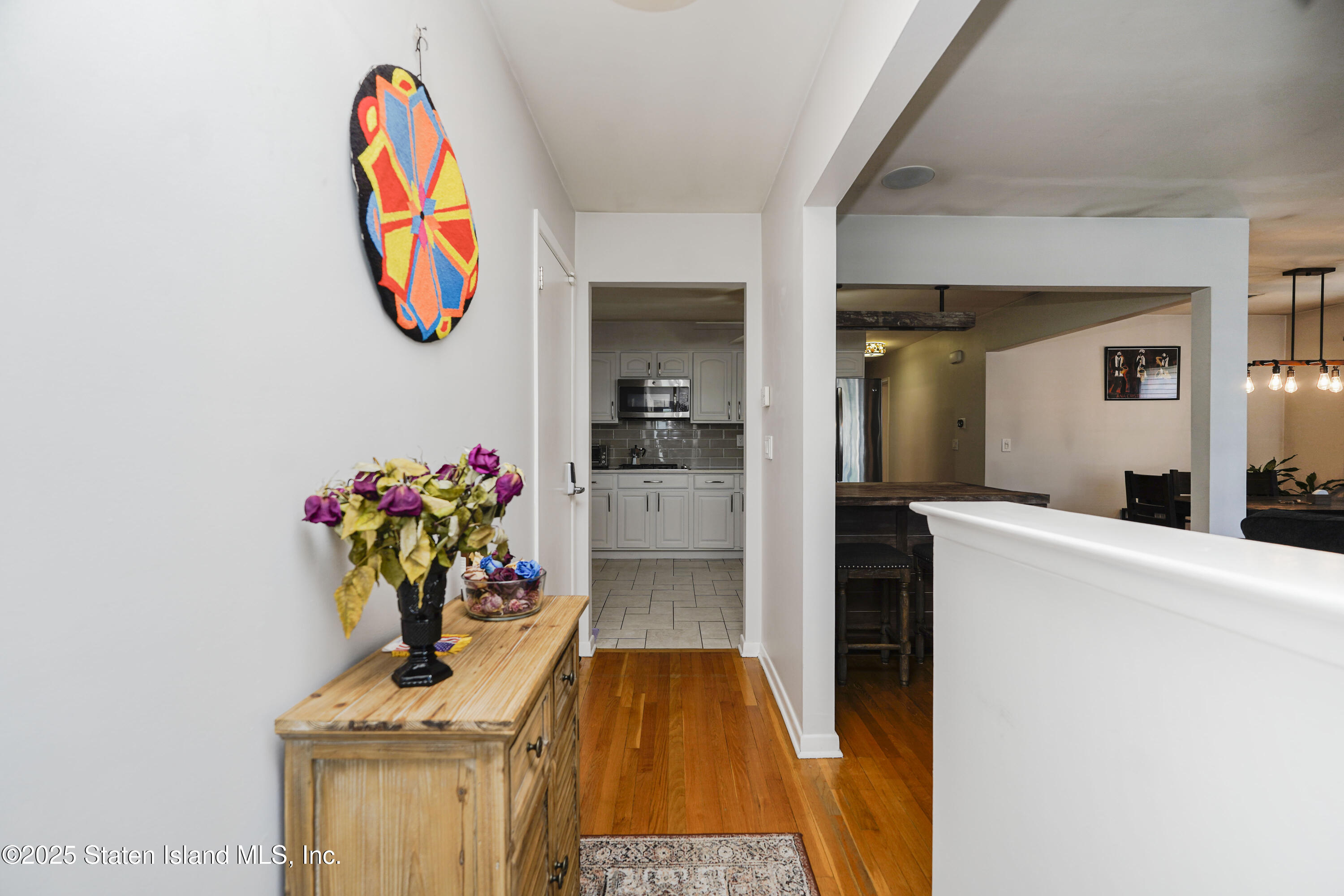 242 Collfield Avenue Image 5