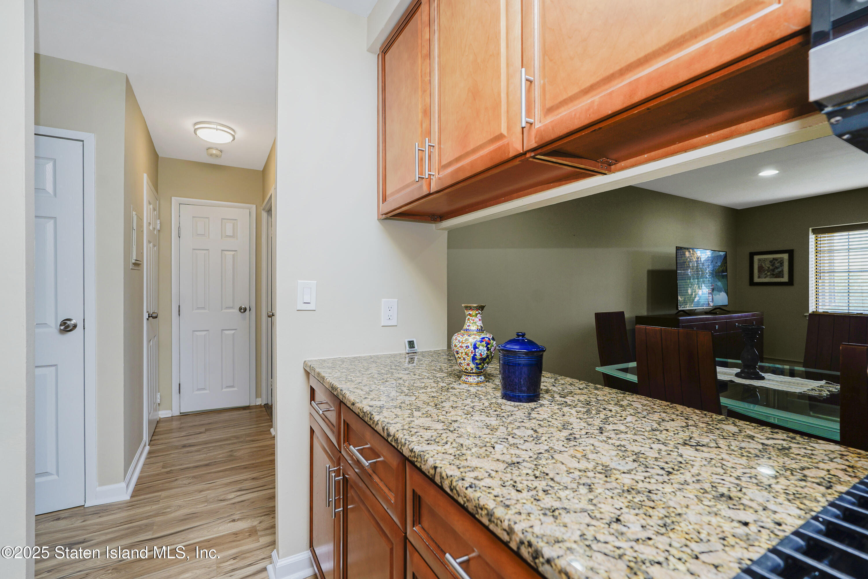 2 Elmwood Park Drive 615, Staten Island, NY, 10314 image 13