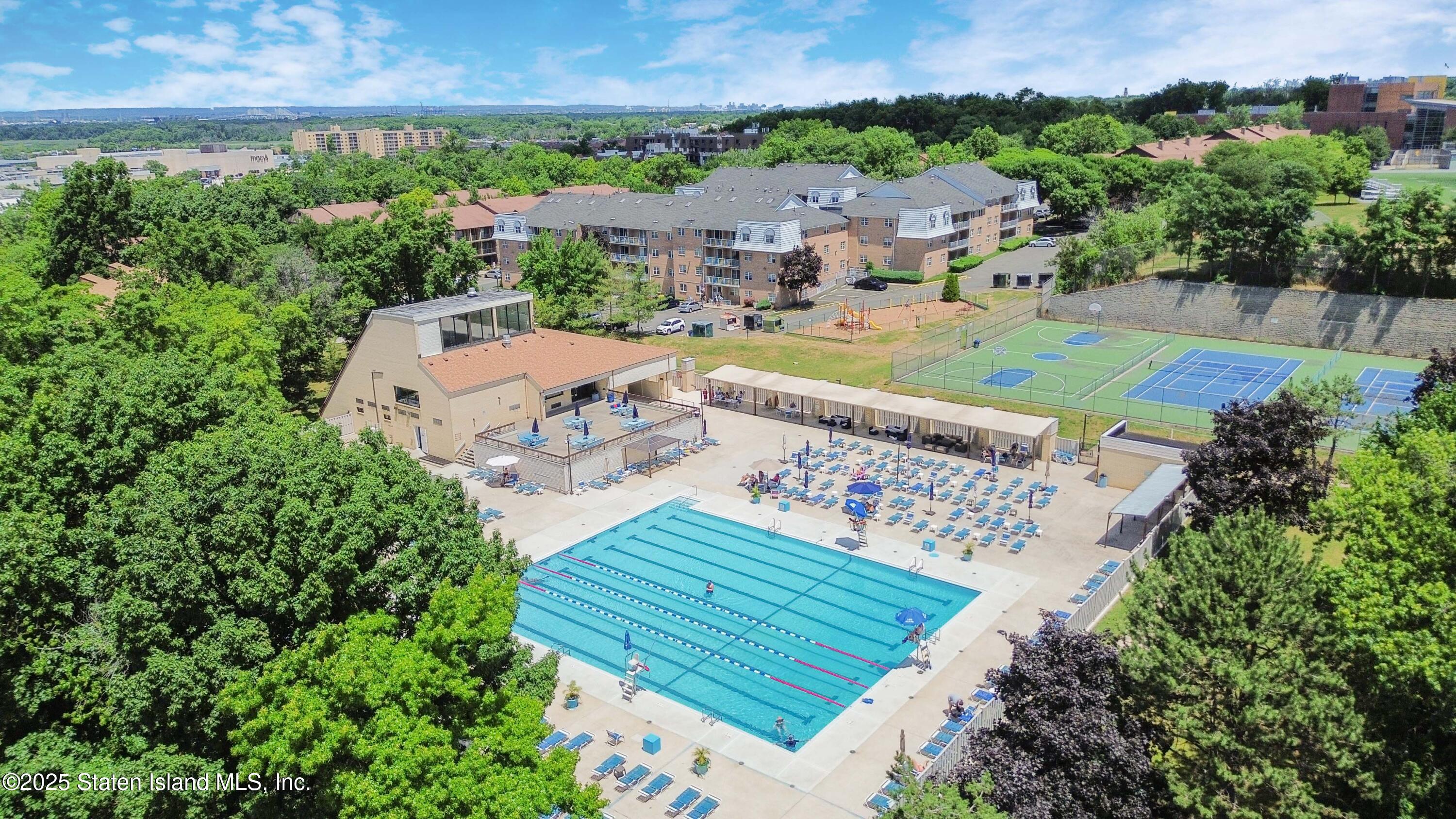 2 Elmwood Park Drive 615, Staten Island, NY, 10314 image 23