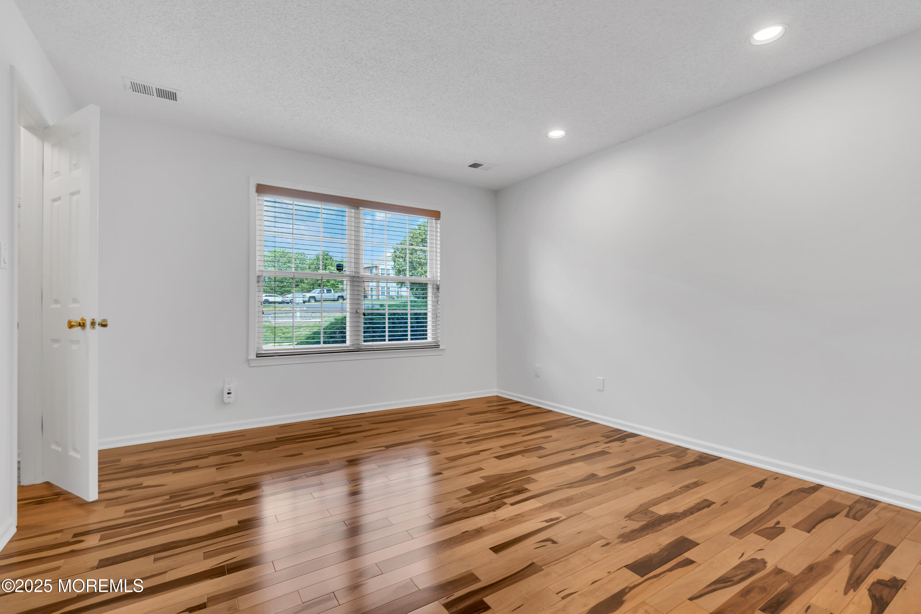32 Frontier Way, Tinton Falls, NJ, 07753 image 14