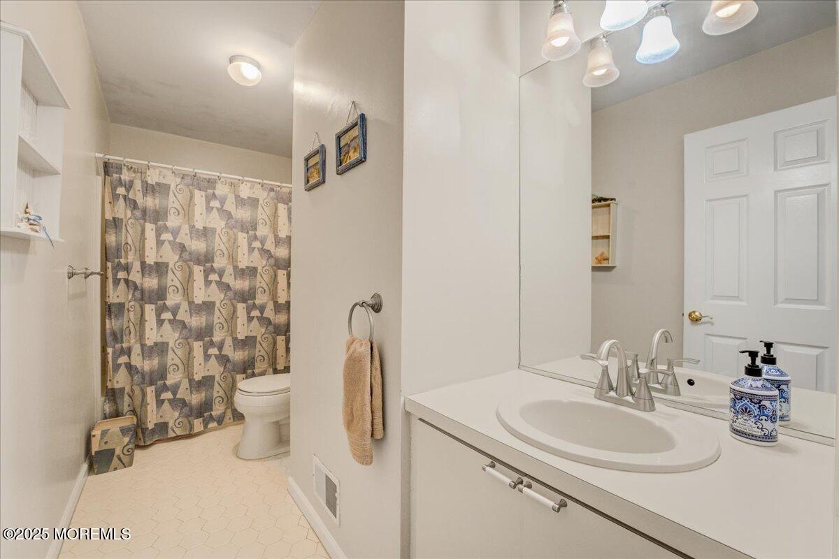 34 Weller Place, Holmdel, NJ, 07733 image 23