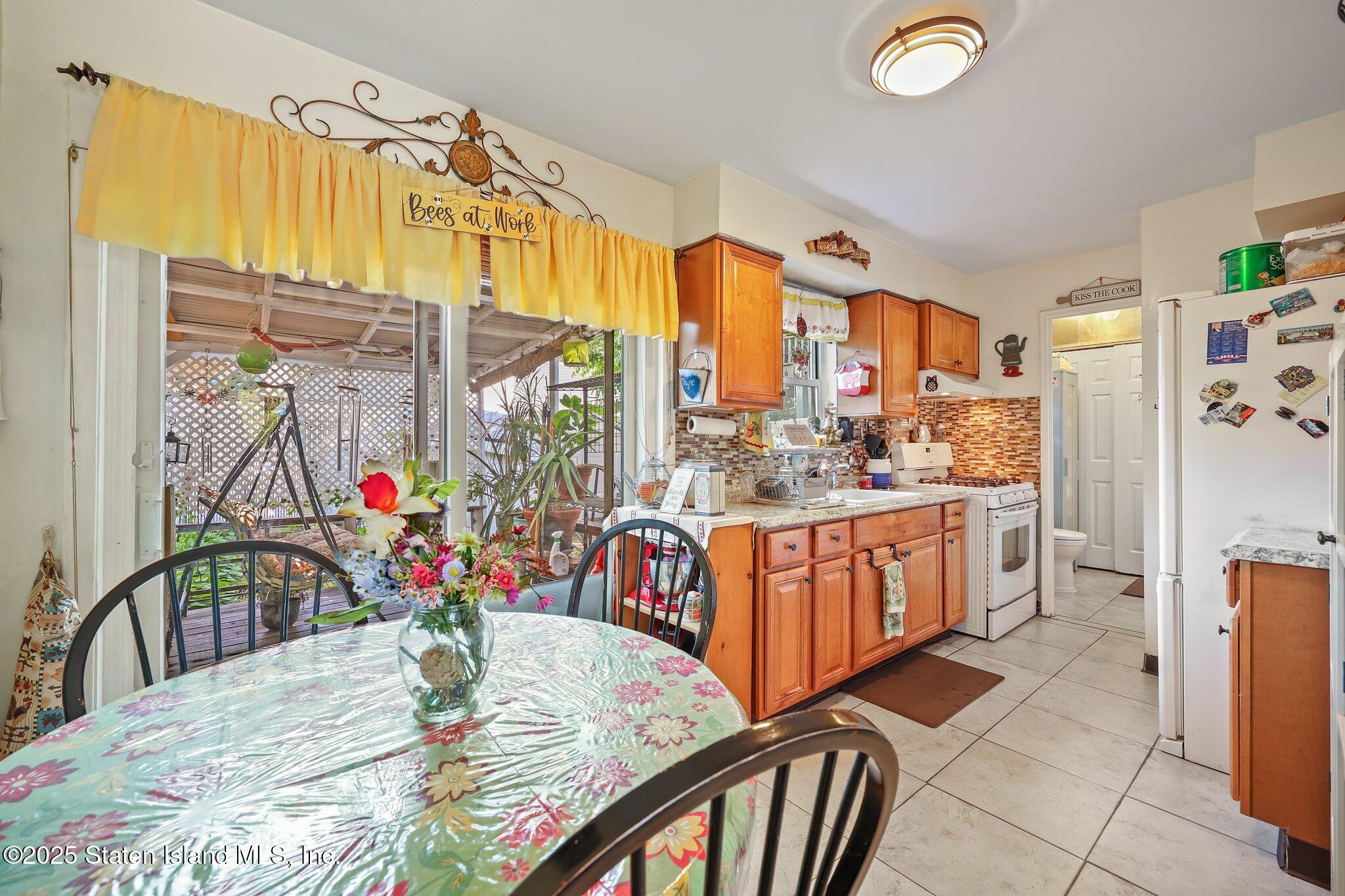 230 Continental Place, Staten Island, NY, 10303 image 6