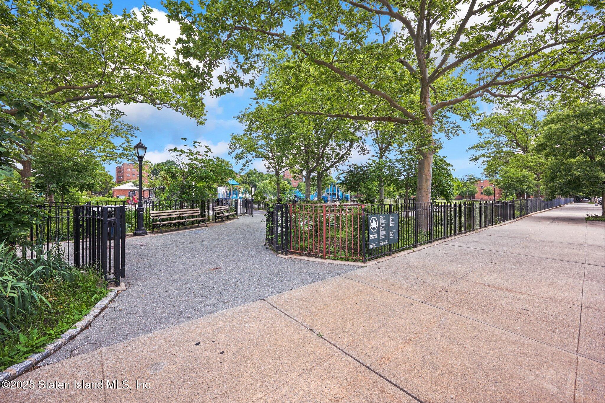 230 Continental Place, Staten Island, NY, 10303 image 19
