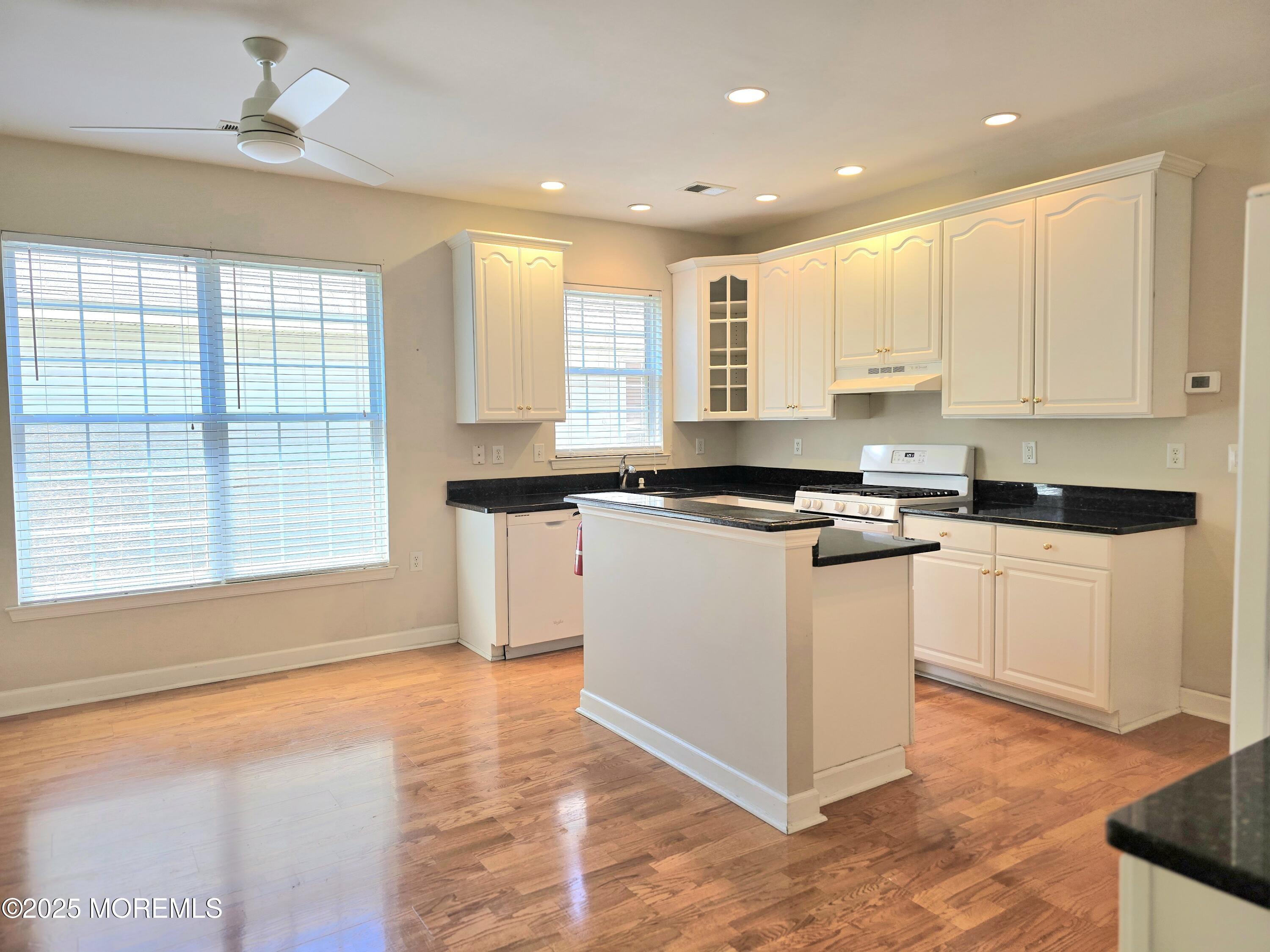 10 Honeyflower Drive, Trenton, NJ, 08620 image 25