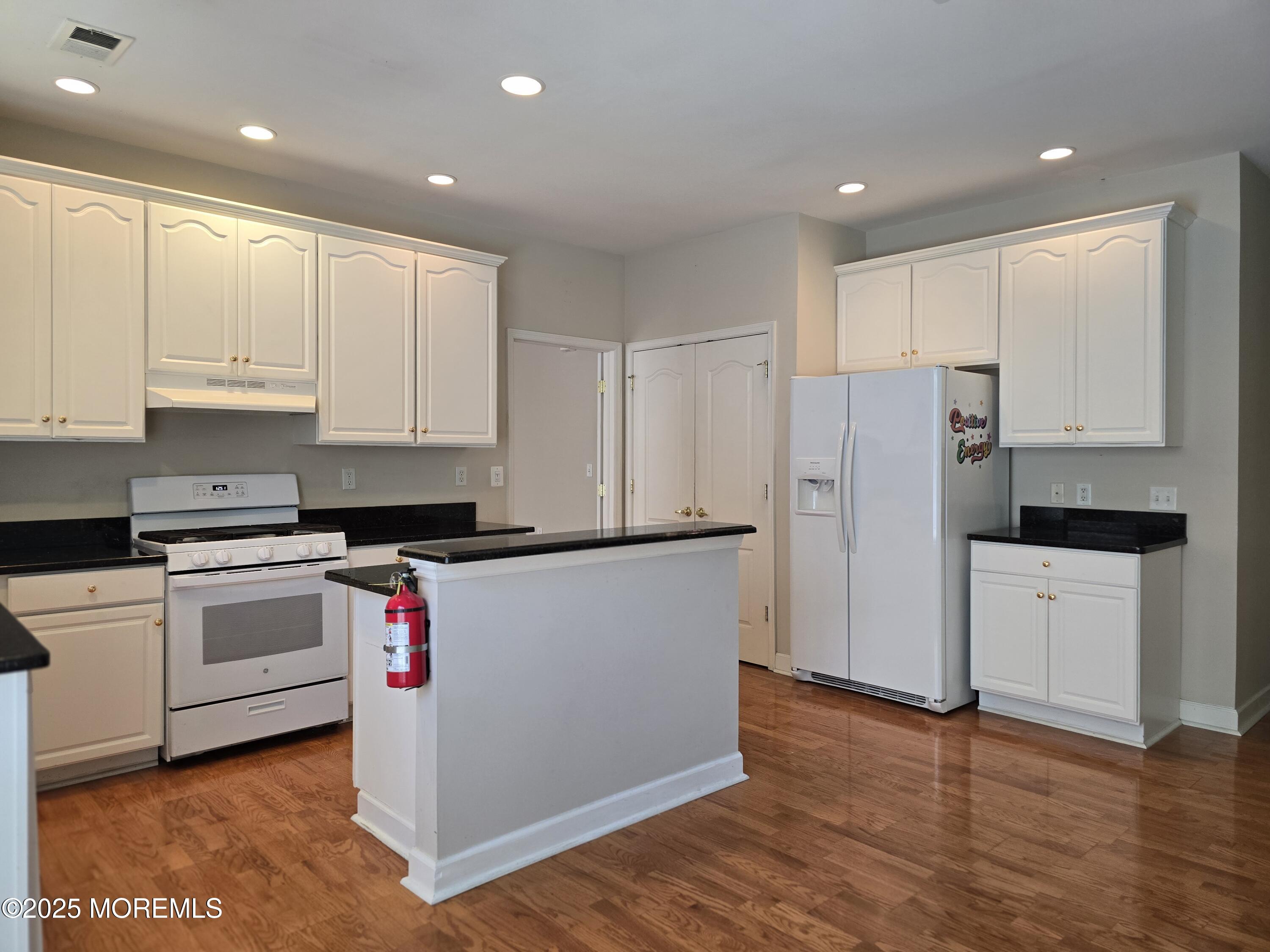 10 Honeyflower Drive, Trenton, NJ, 08620 image 26