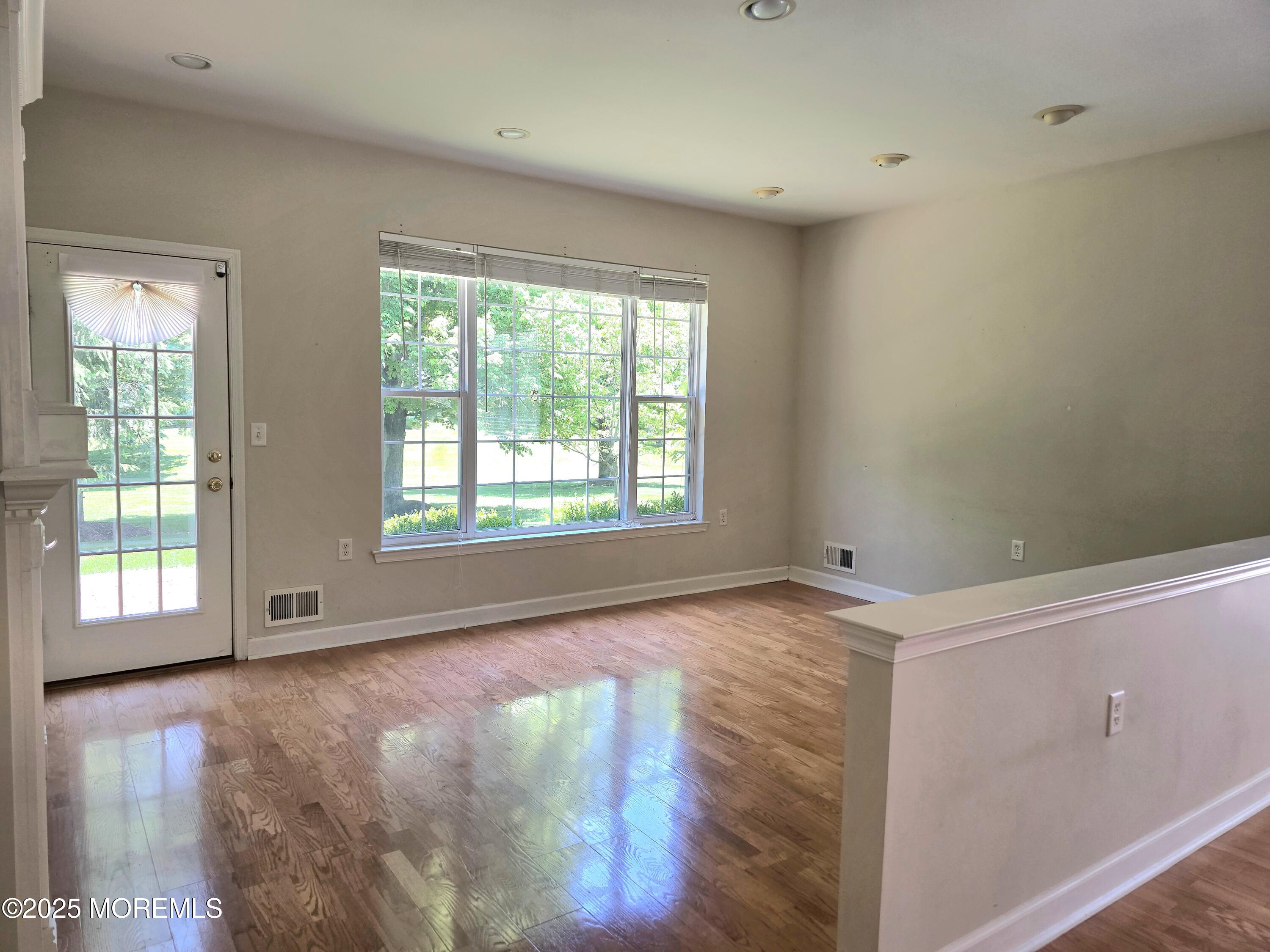 10 Honeyflower Drive, Trenton, NJ, 08620 image 28