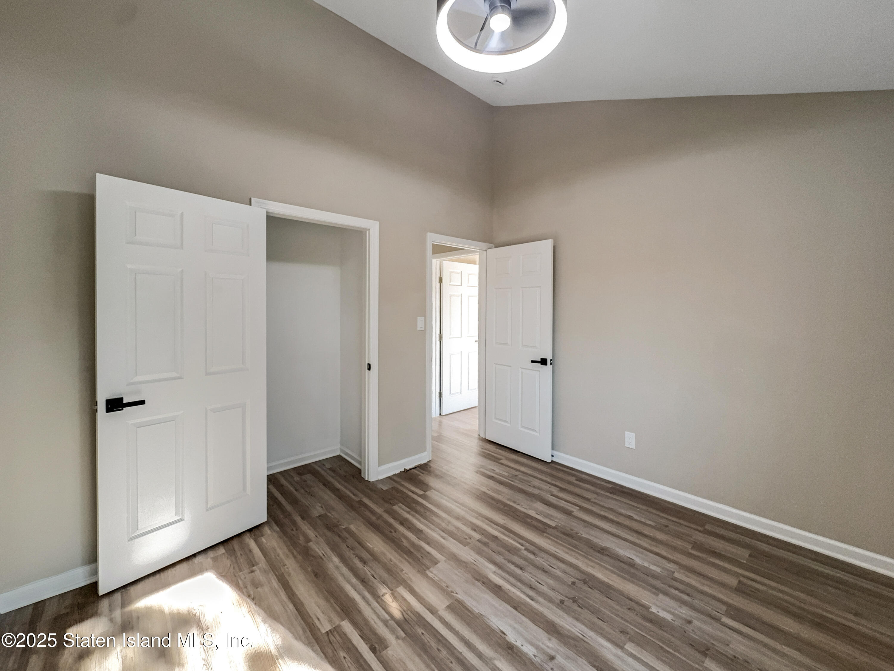 81 Selvin Loop, Staten Island, NY, 10303 image 13