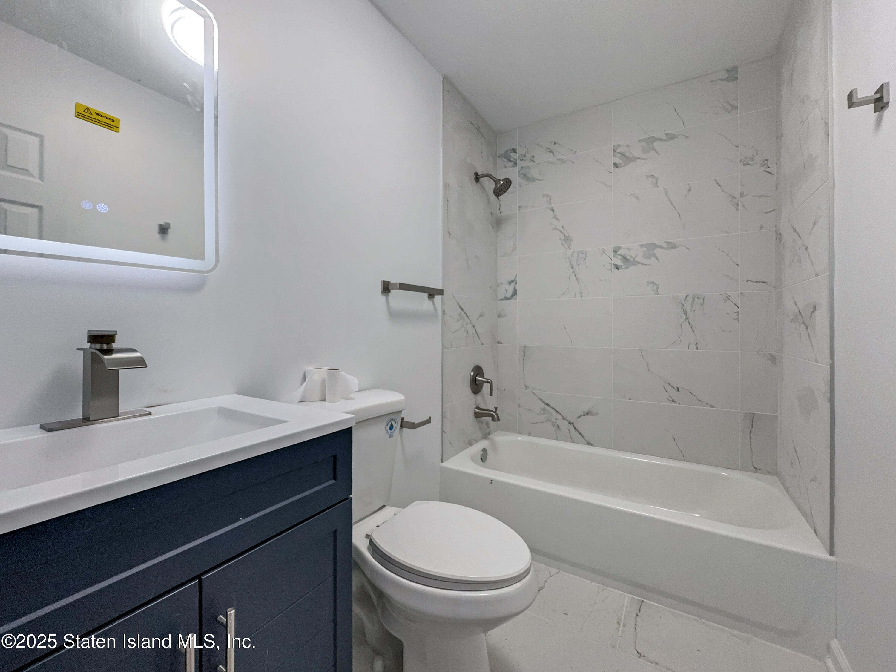 81 Selvin Loop, Staten Island, NY, 10303 image 14