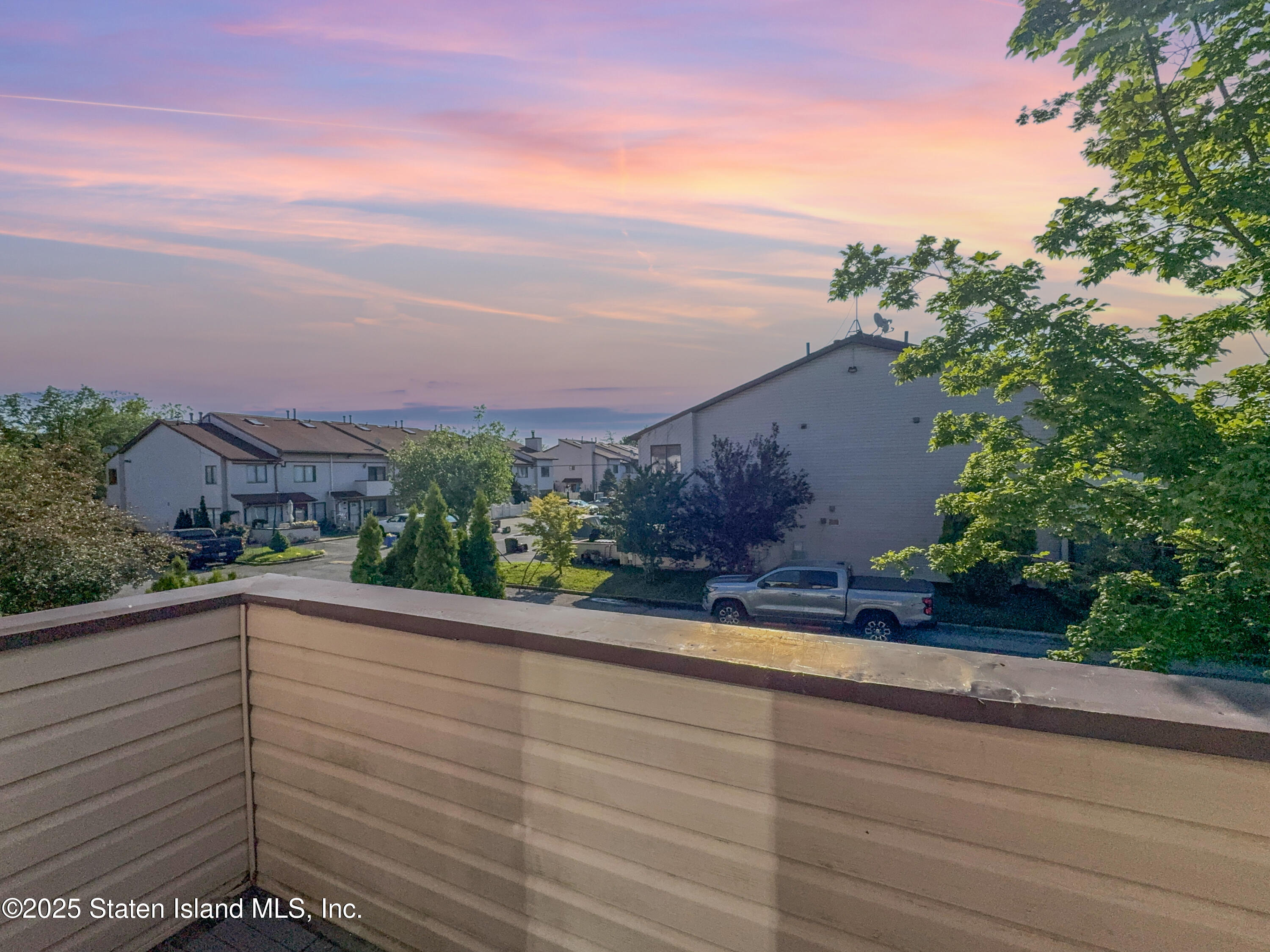 81 Selvin Loop, Staten Island, NY, 10303 image 18