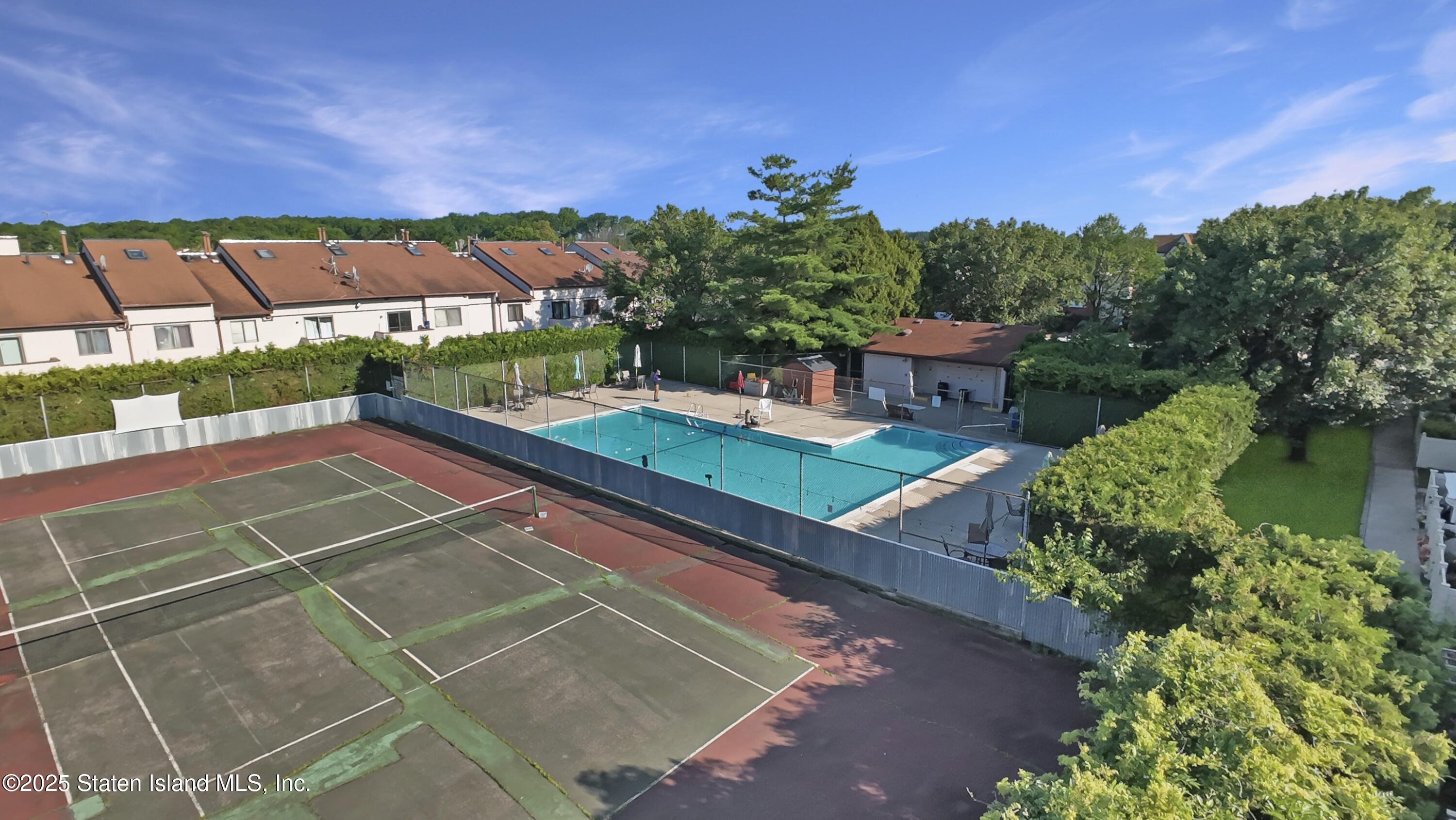 81 Selvin Loop, Staten Island, NY, 10303 image 27