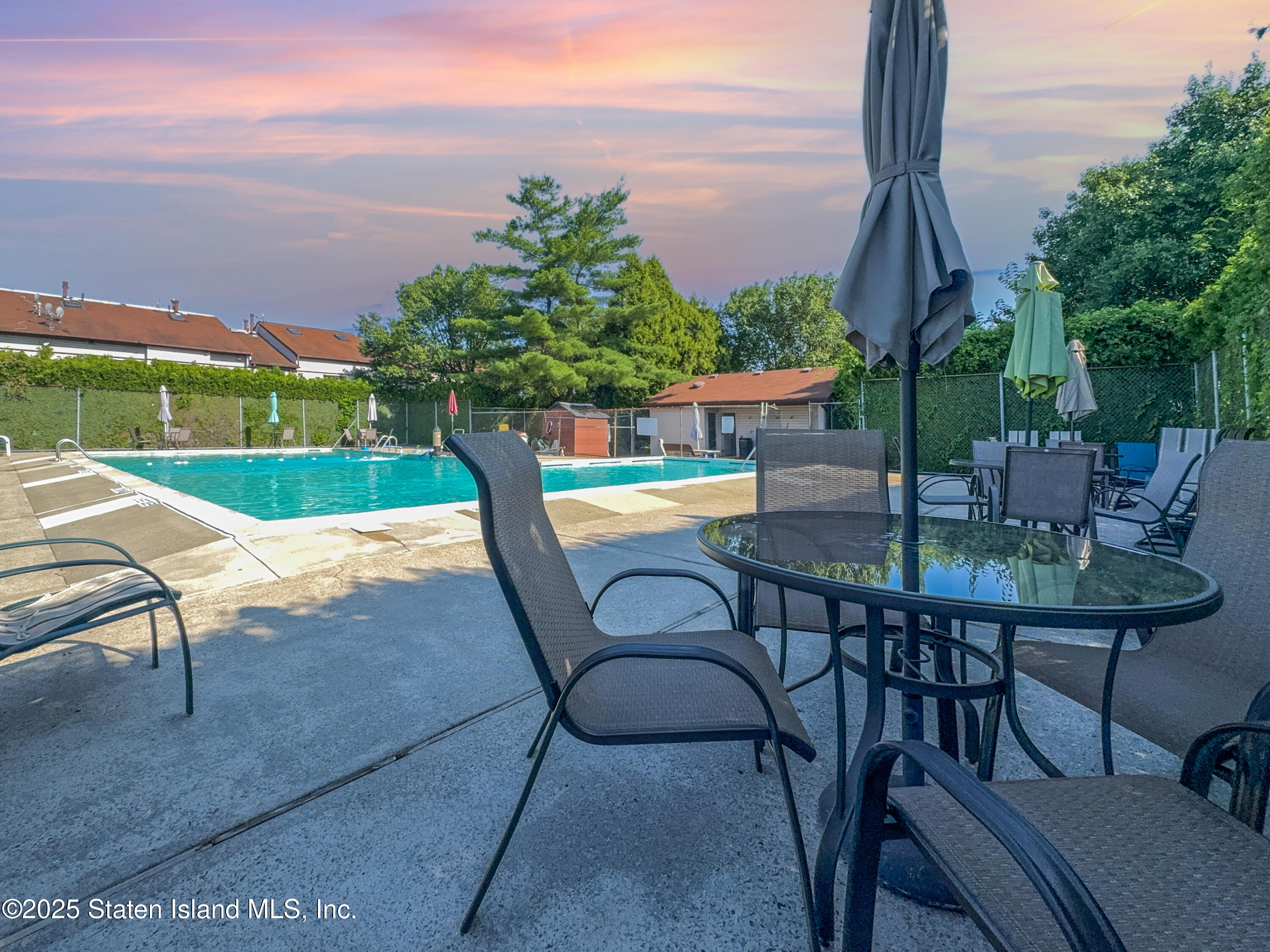 81 Selvin Loop, Staten Island, NY, 10303 image 33