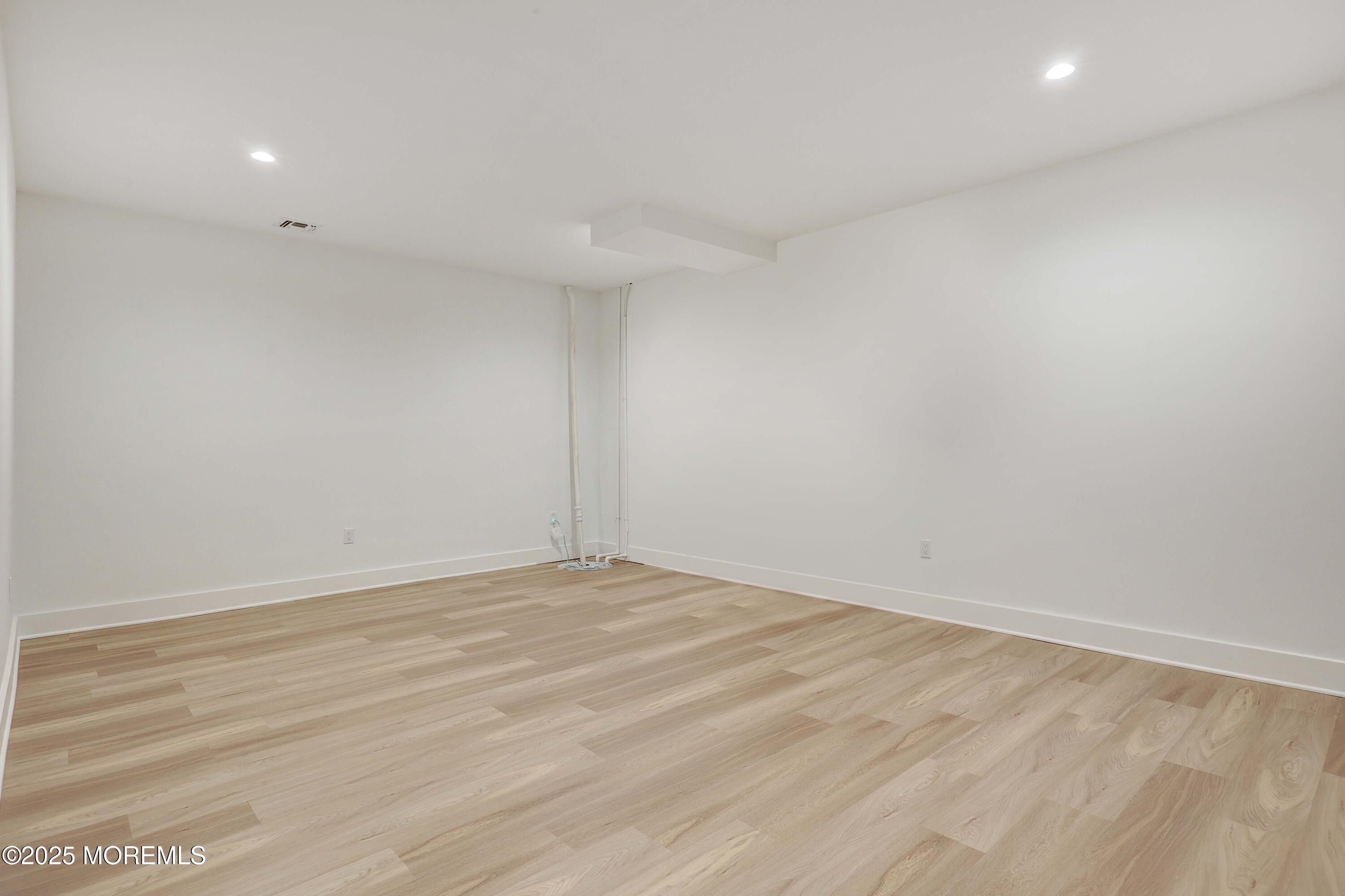 1 Clifford Graves Court, Red Bank, NJ, 07701 image 19