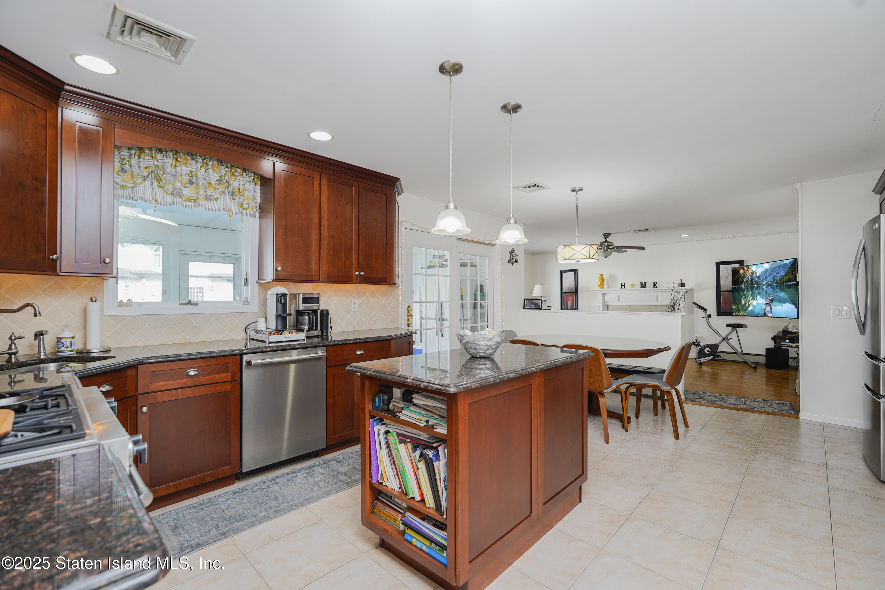 79 Weiner Street, Staten Island, NY, 10309 image 13