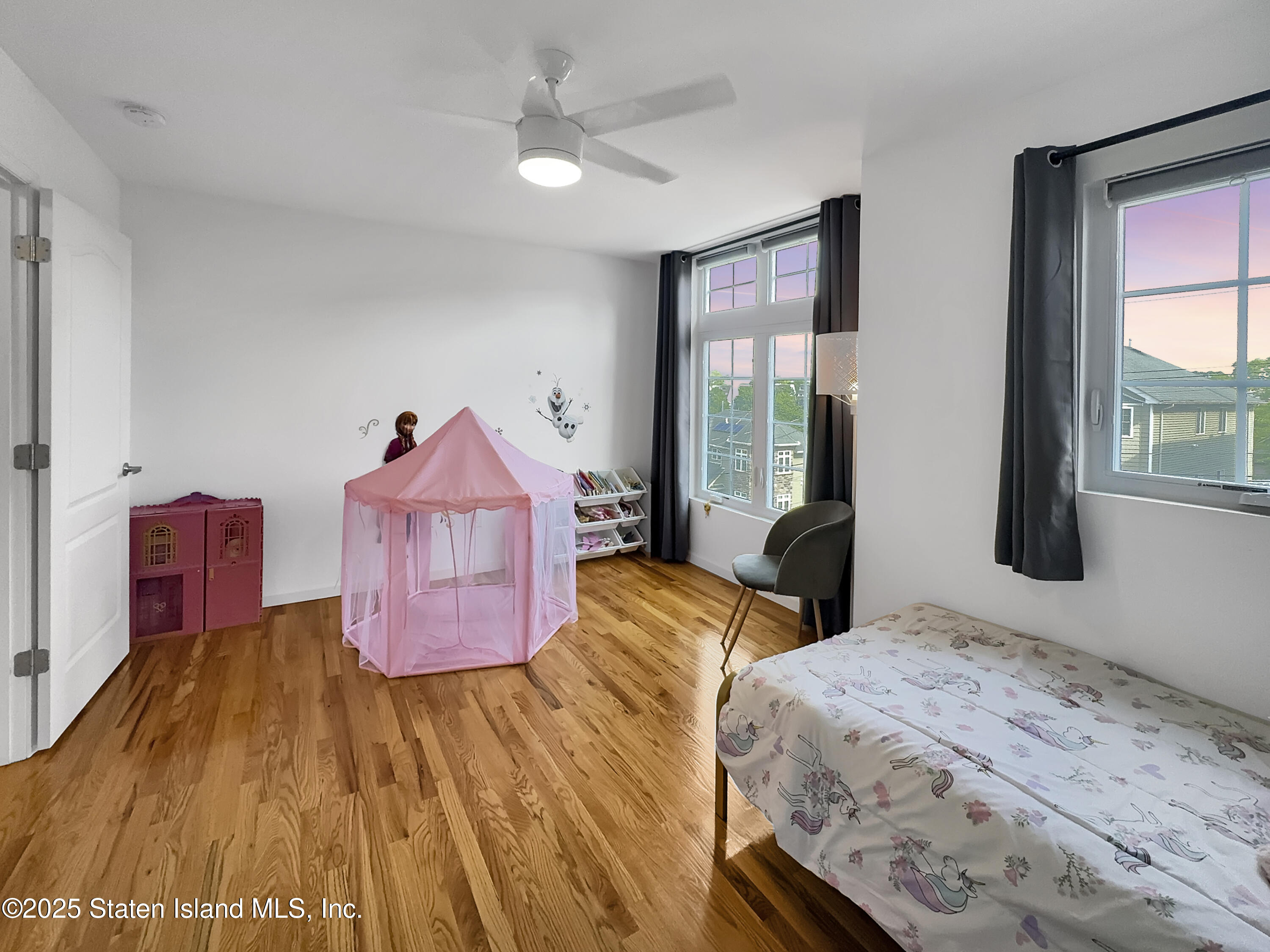 19 Scribner Avenue Image 1