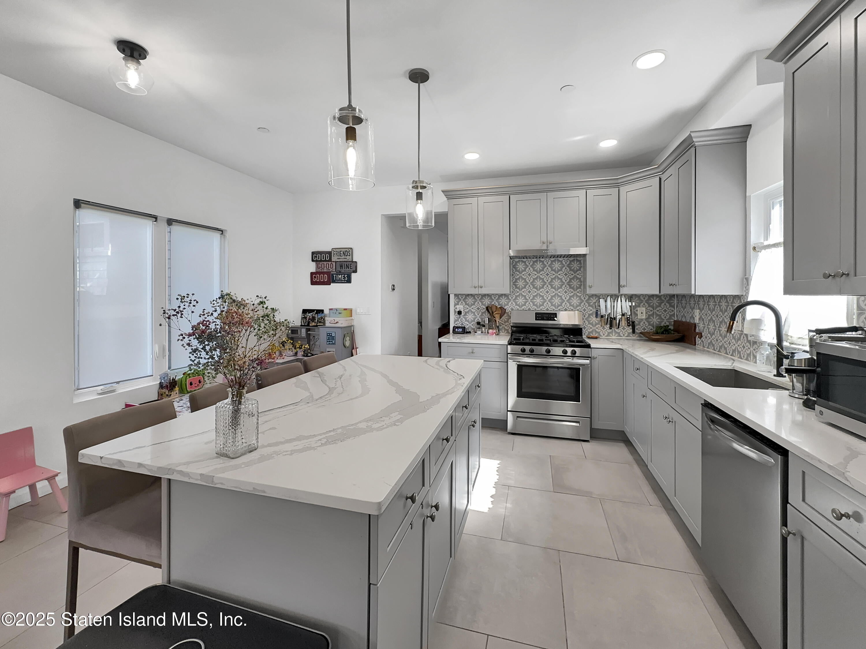 19 Scribner Avenue, Staten Island, NY, 10301 image 28
