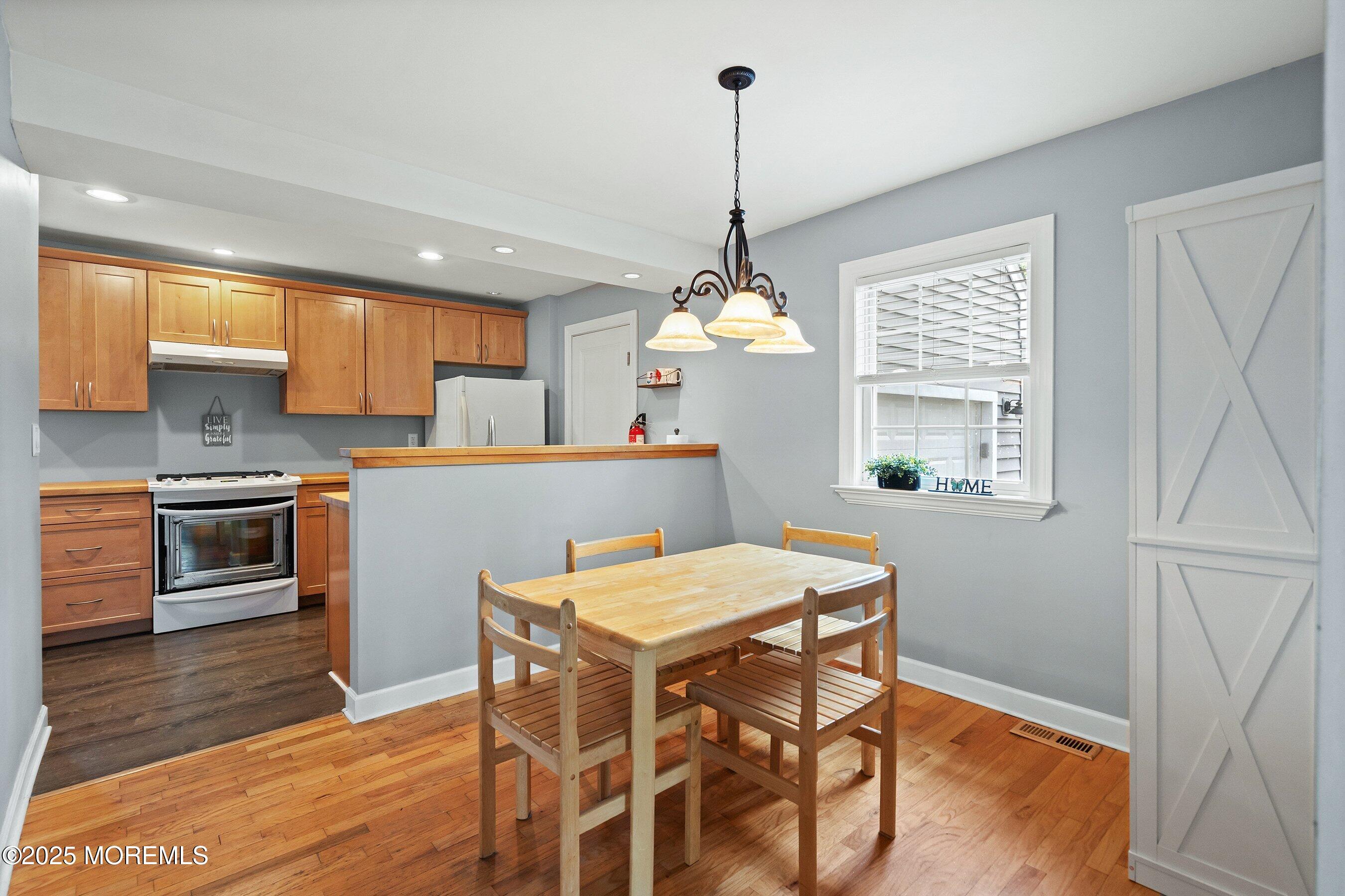 148 Hudson Avenue Image 5