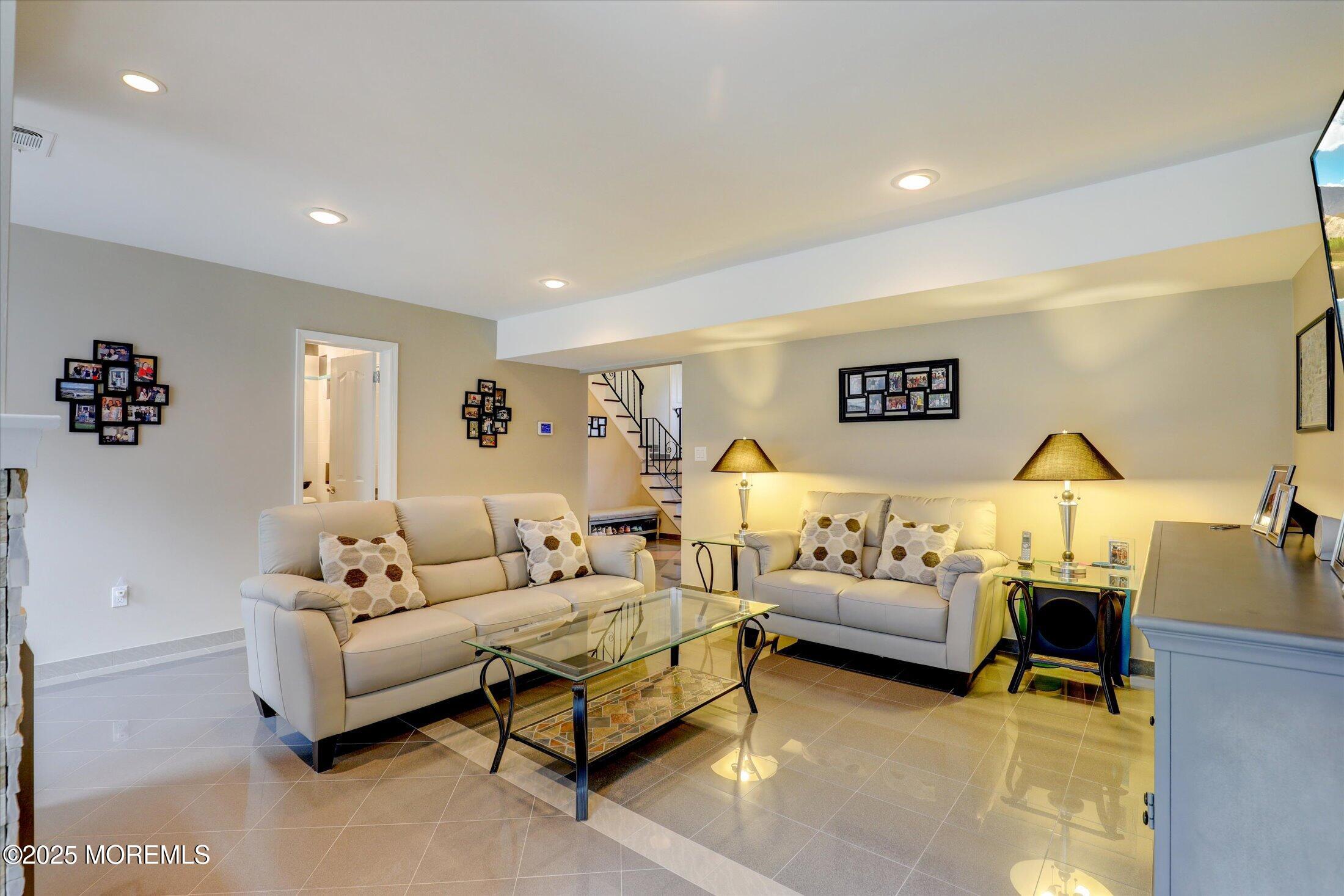 34 Appomattox Drive, Manalapan, NJ, 07726 image 24