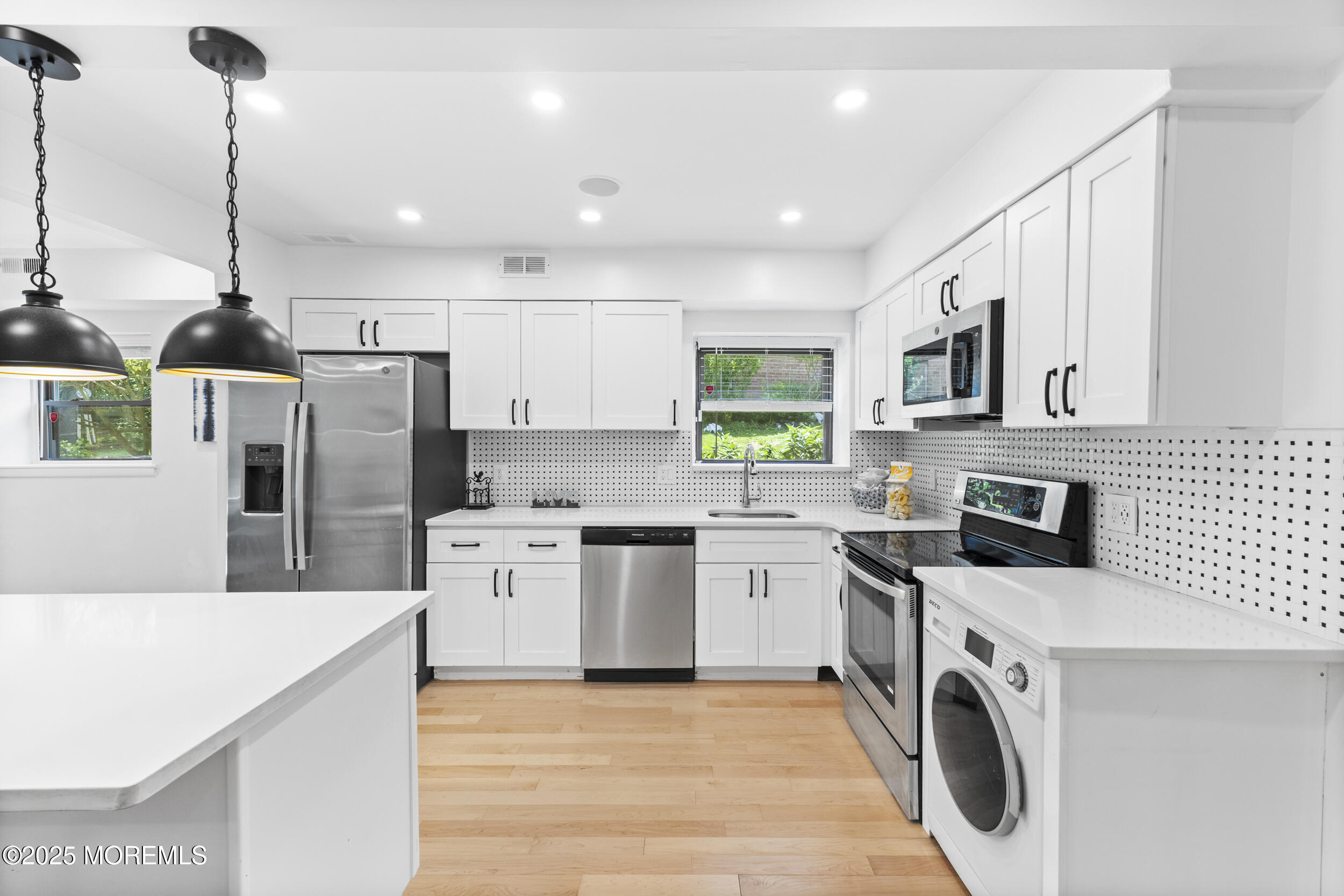 200 Portland Road B22, Highlands, NJ, 07732 image 9