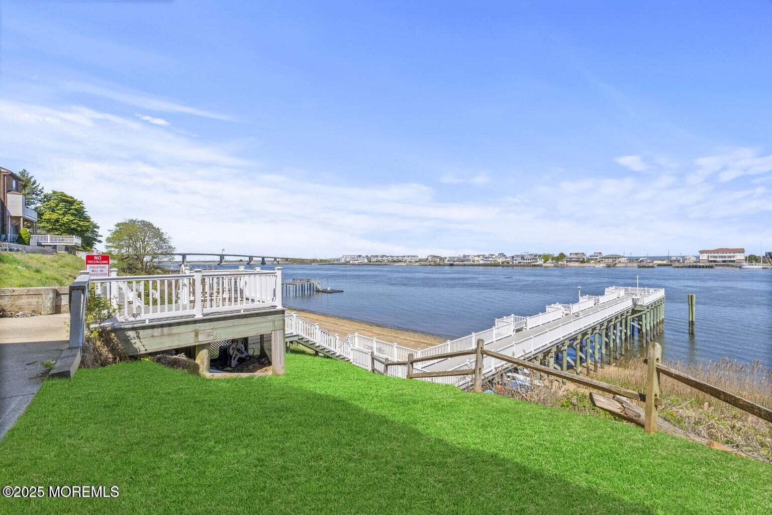 200 Portland Road B22, Highlands, NJ, 07732 image 23