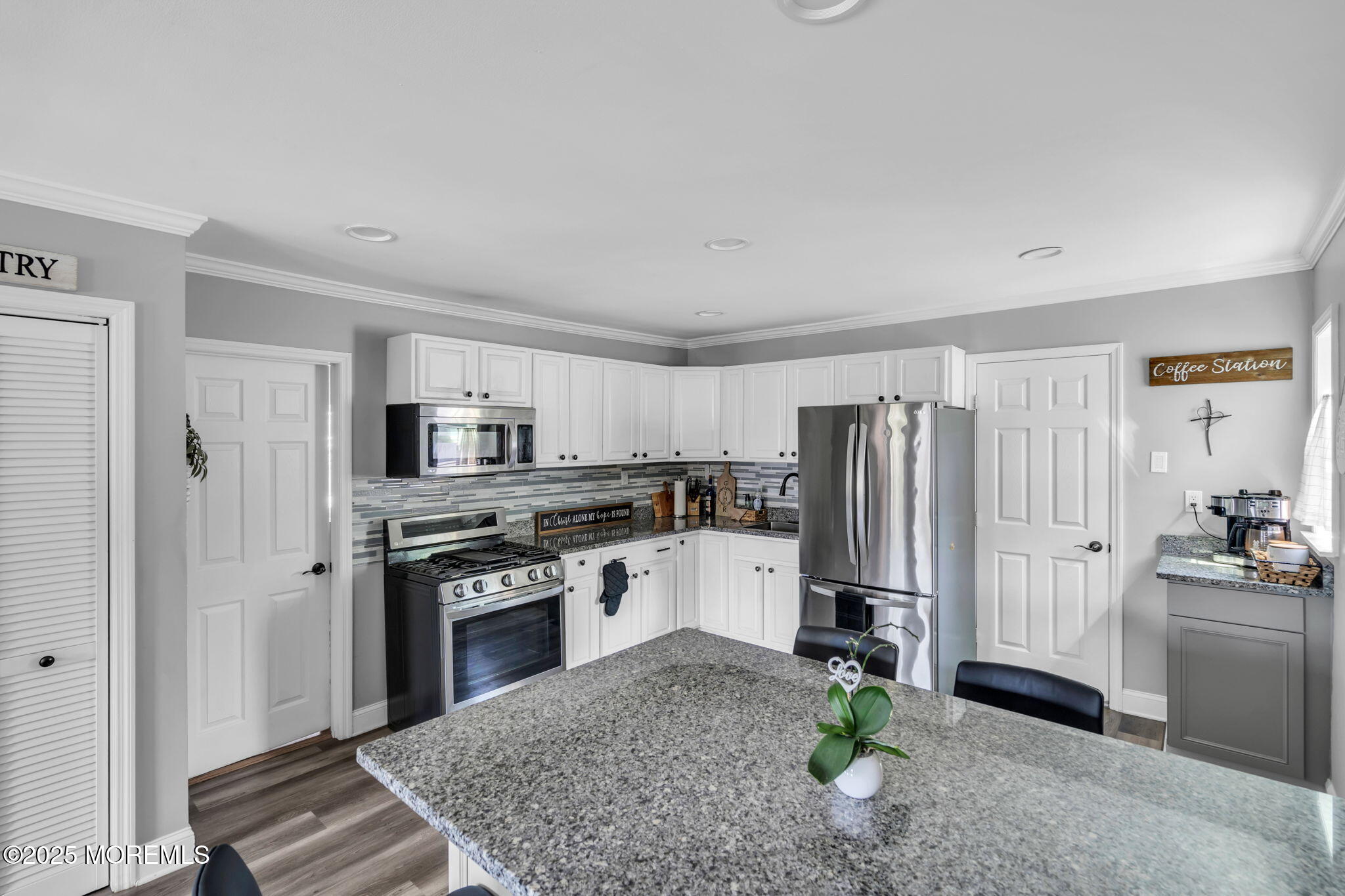 37 Kennedy Way, Keansburg, NJ, 07734 image 7